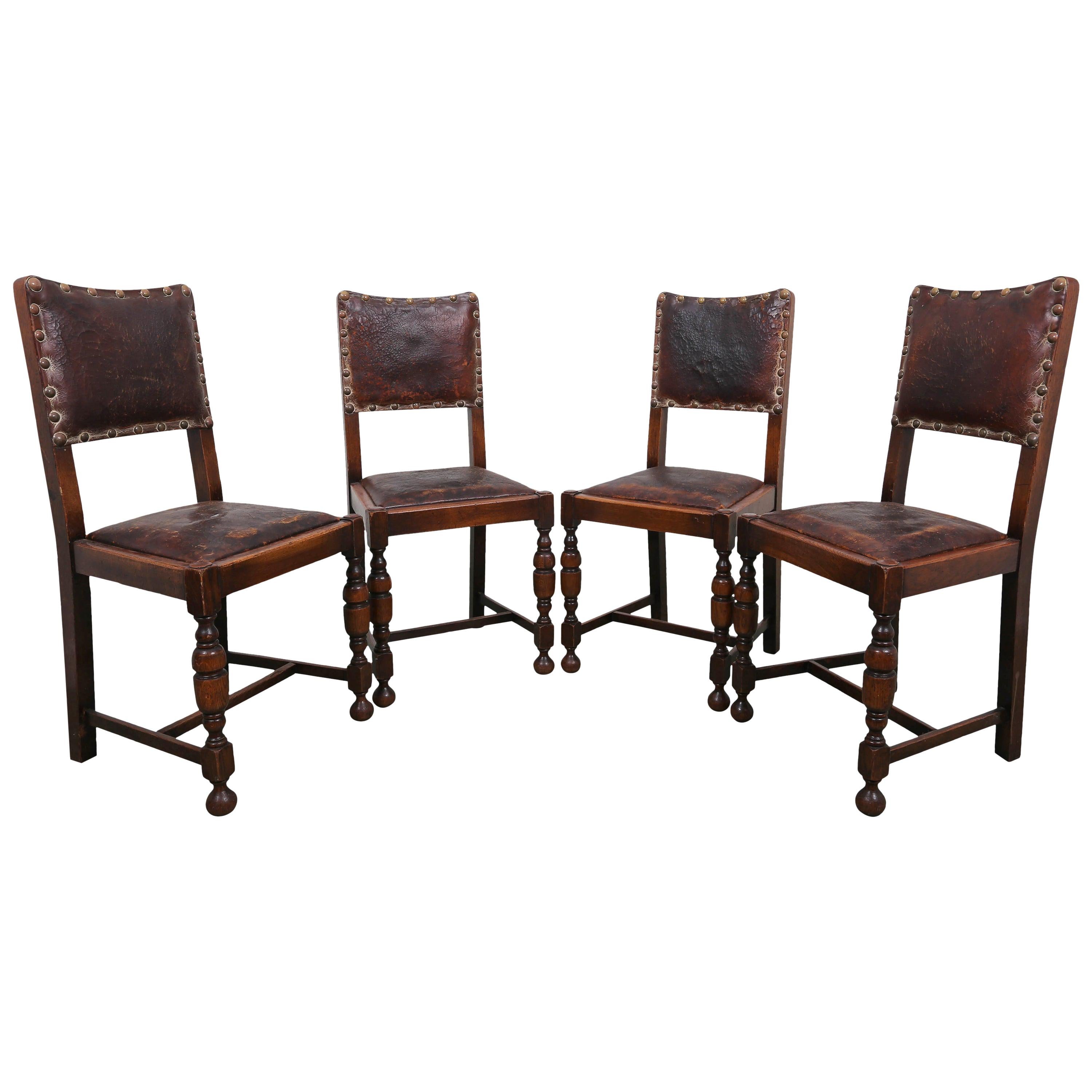 19th Century Set of Four English Oakwood Dining Chairs with Leather For Sale