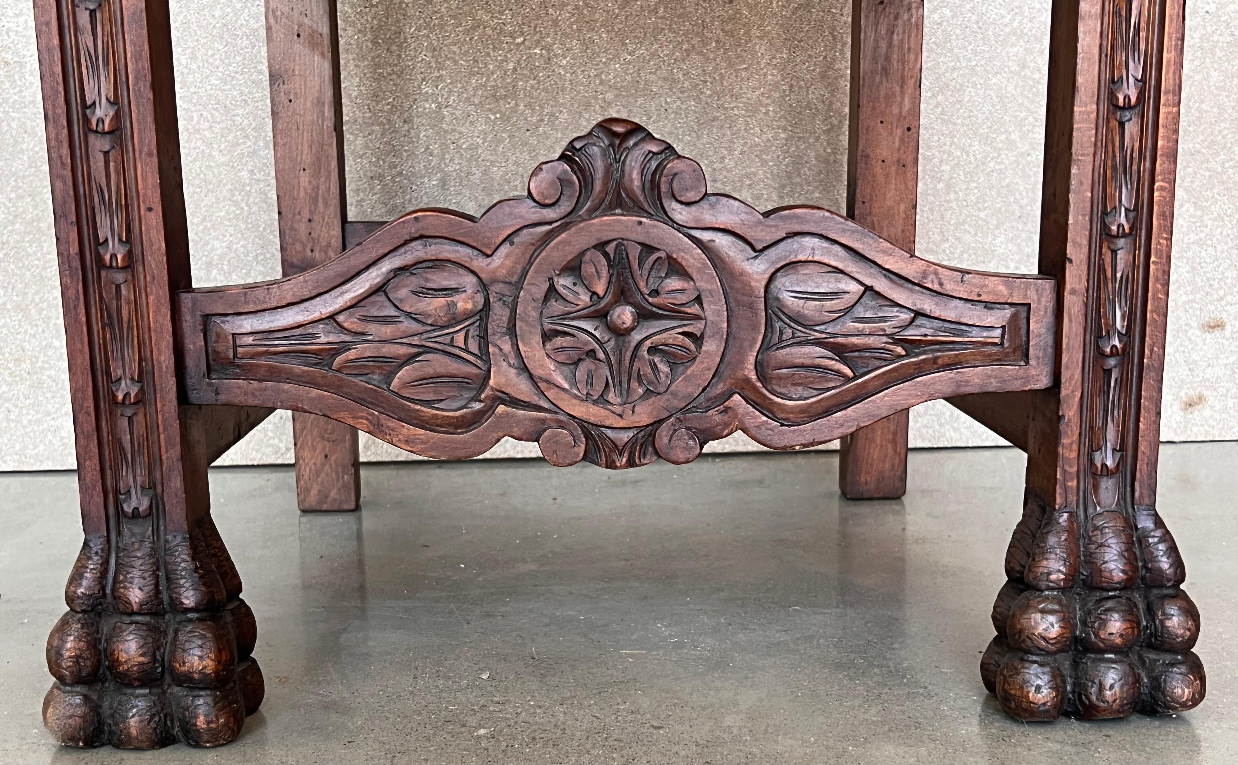 19th Century Set of Four French Carved Walnut Turned Wood Chairs with Claw Feet For Sale 7