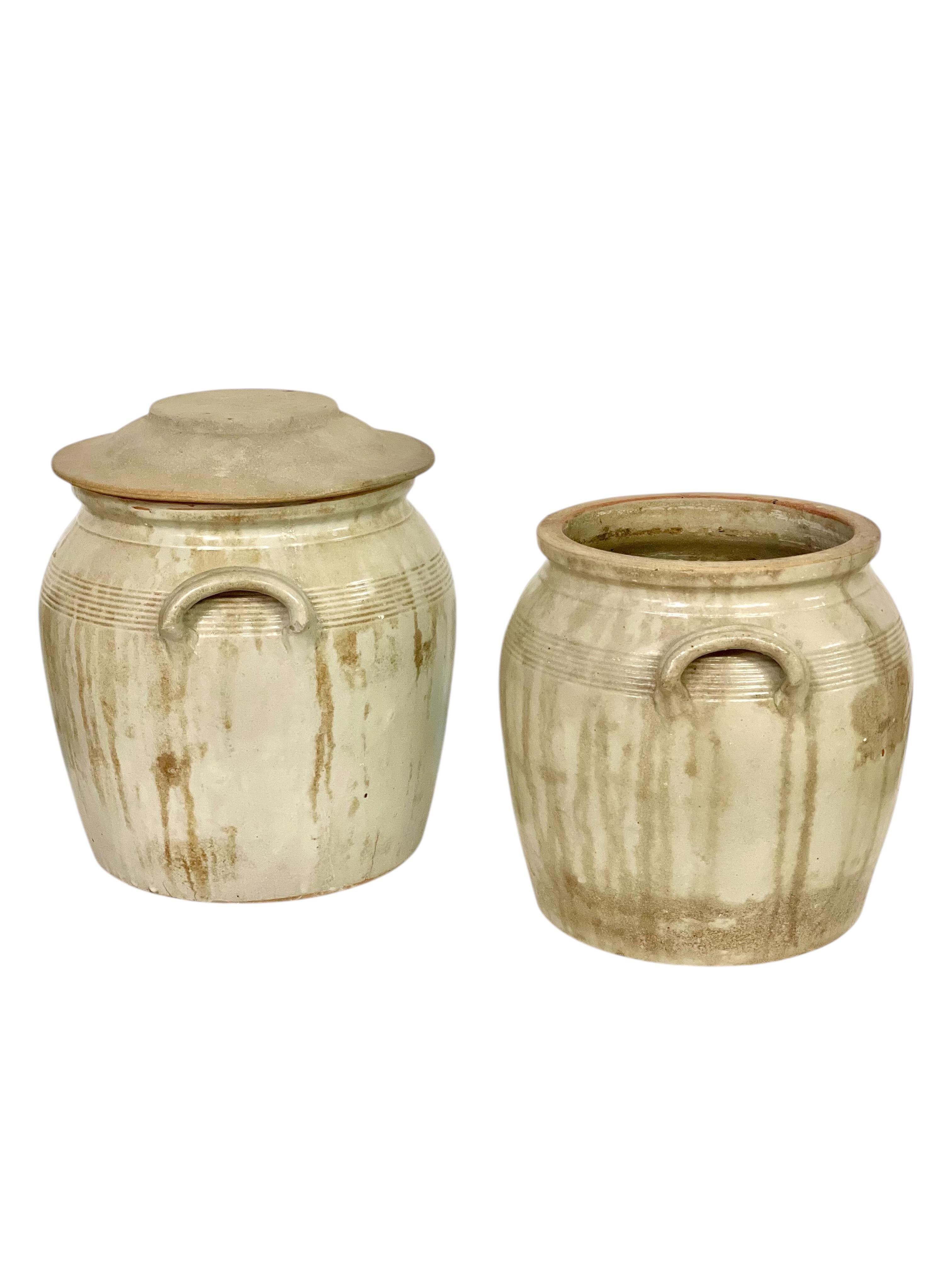 Vernissé Ensemble de quatre pots à confit en terre cuite vernissée du 19e siècle en vente