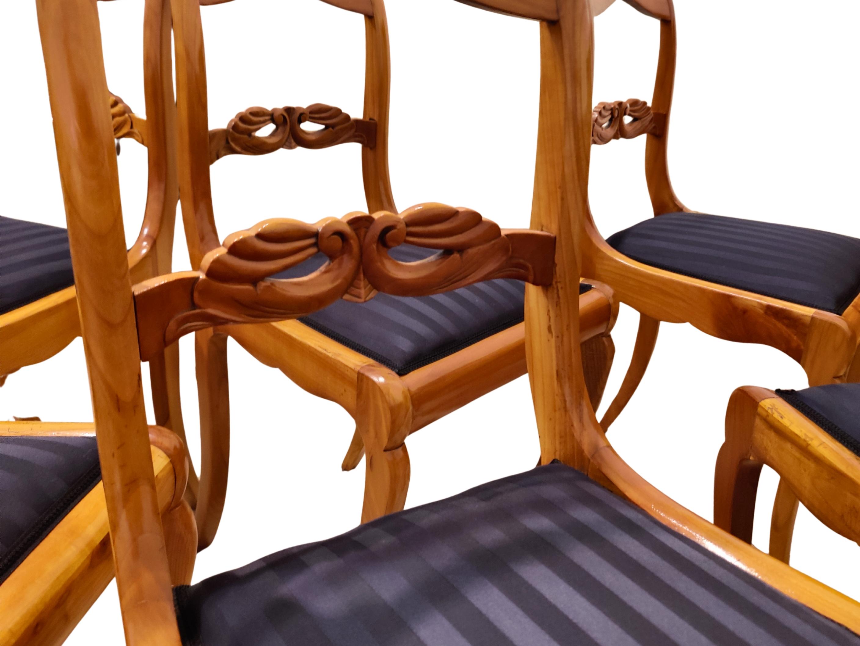 19th Century Set of Six Biedermeier Cherrywood Chairs, Germany circa 1825 For Sale
