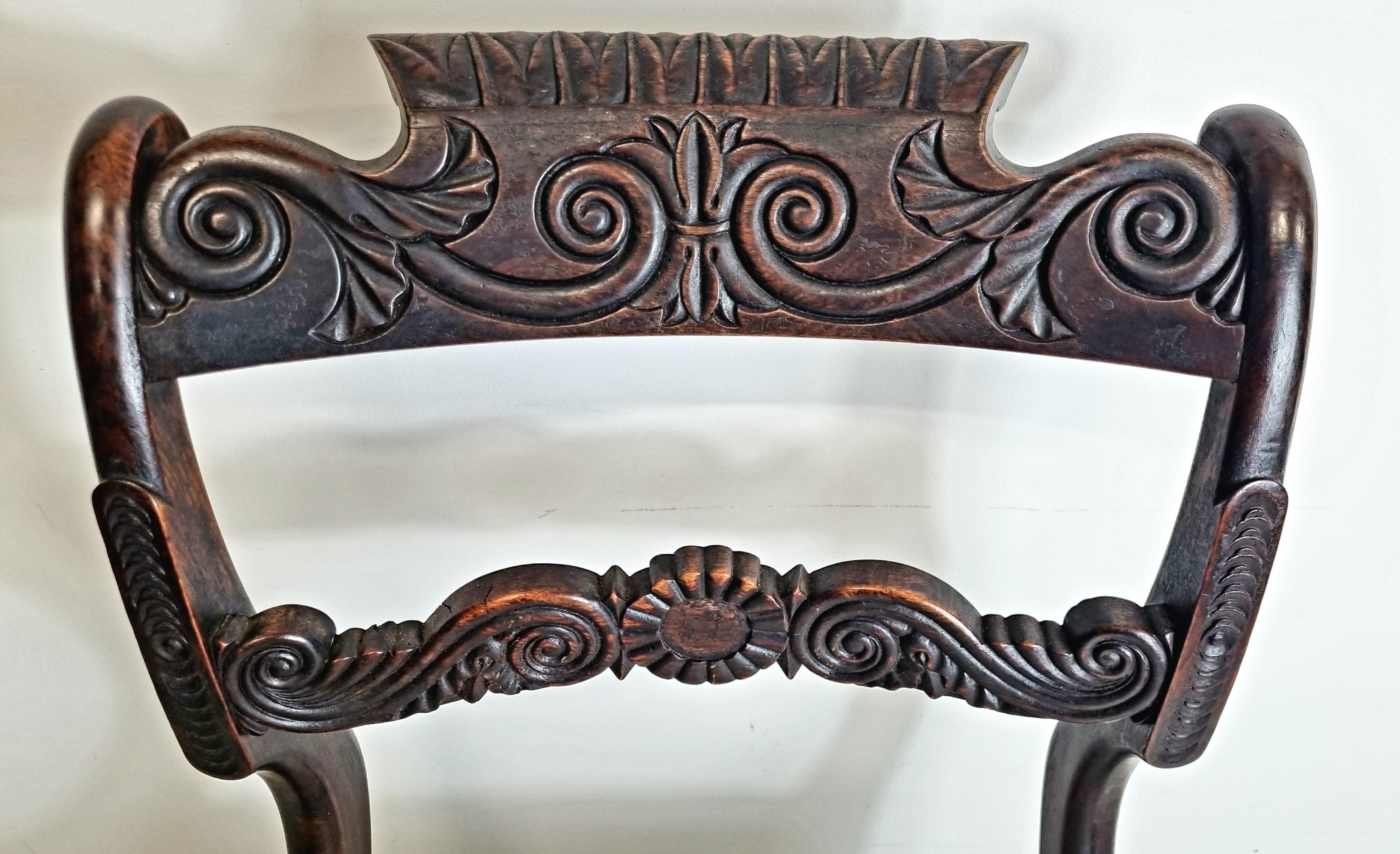 XIXe siècle Ensemble de six chaises de salle à manger anglo-indiennes du 19e siècle de la période Regency en vente