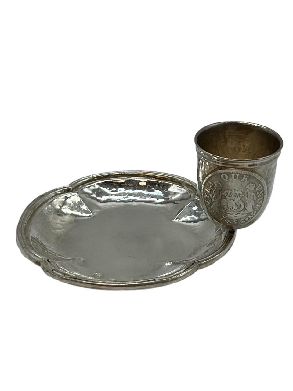 19th Century Set of Sixteen Spanish Sterling Silver Dishes with Bowl Attached For Sale 6