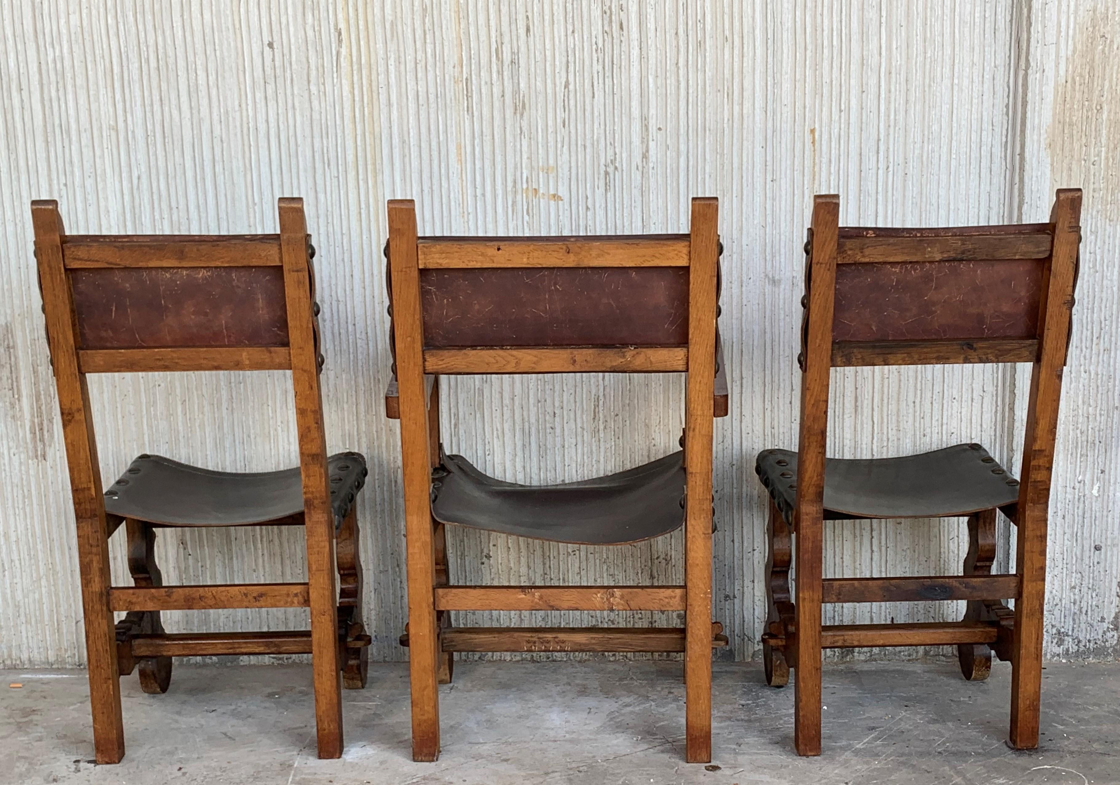 Espagnol Ensemble de fauteuil colonial espagnol du 19ème siècle et deux chaises en vente