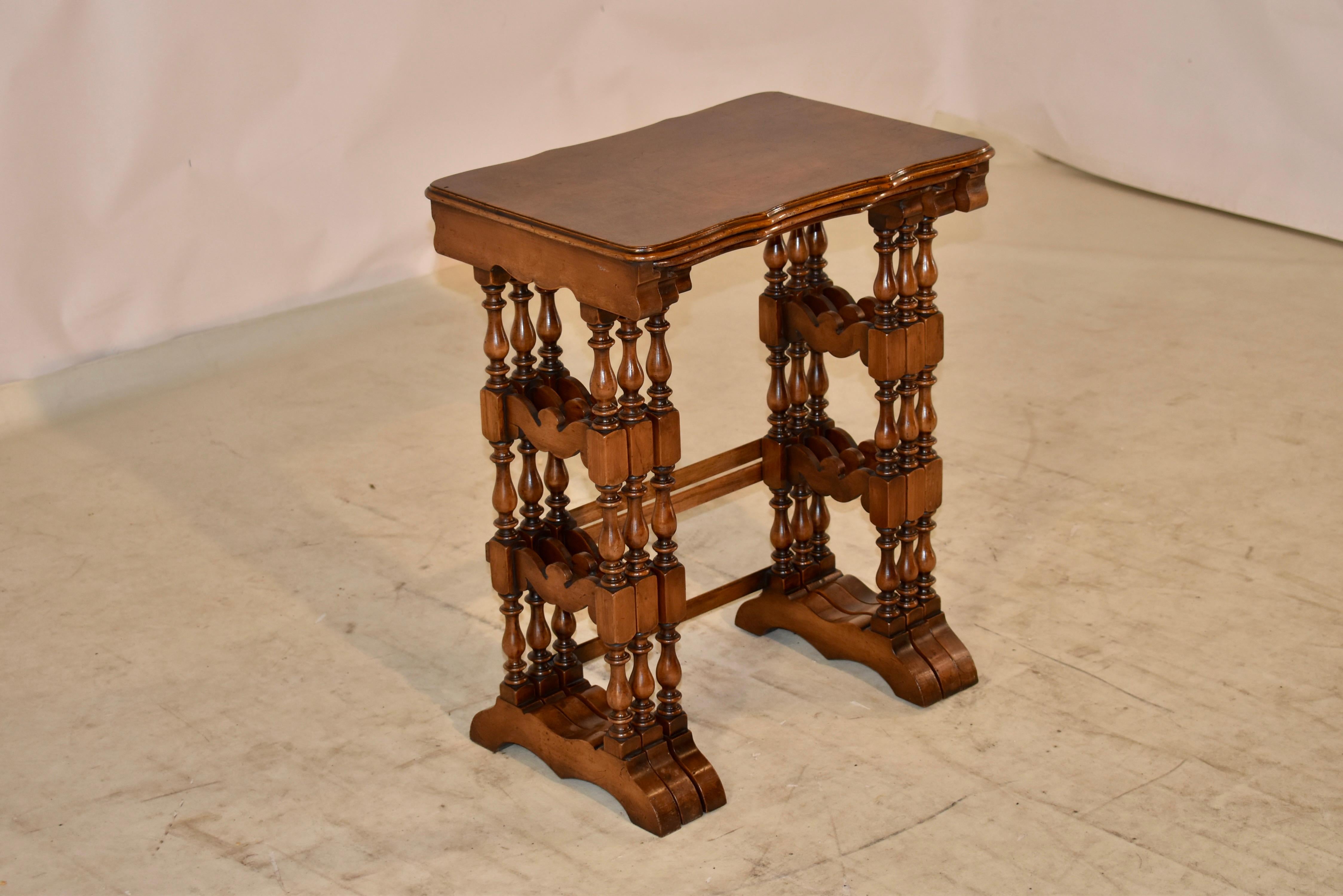 19th Century Set of Three Nesting Side Tables For Sale 4