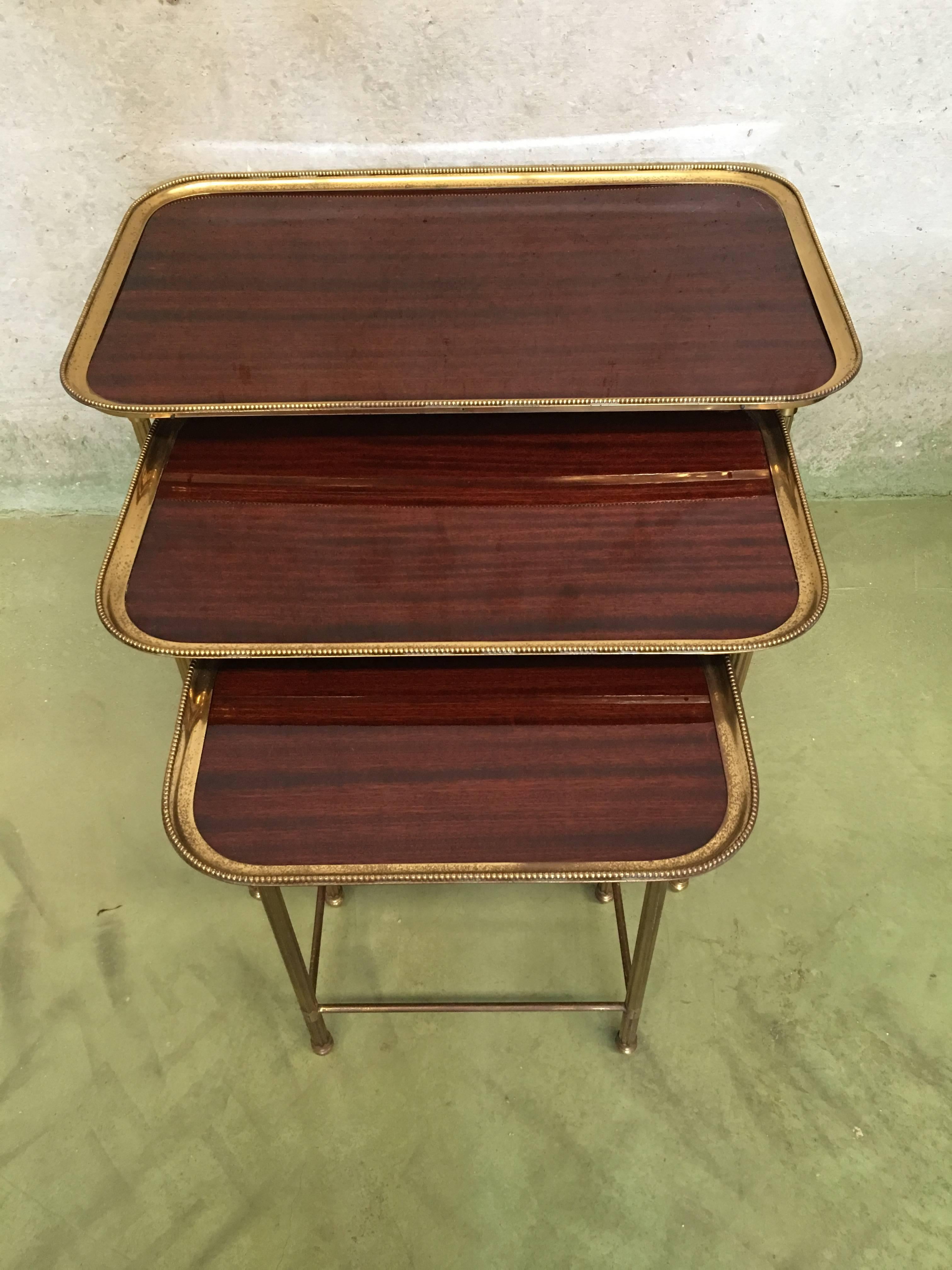 19th Century Set of Three Nesting Tables in Brass and Mahogany, France In Good Condition For Sale In Miami, FL
