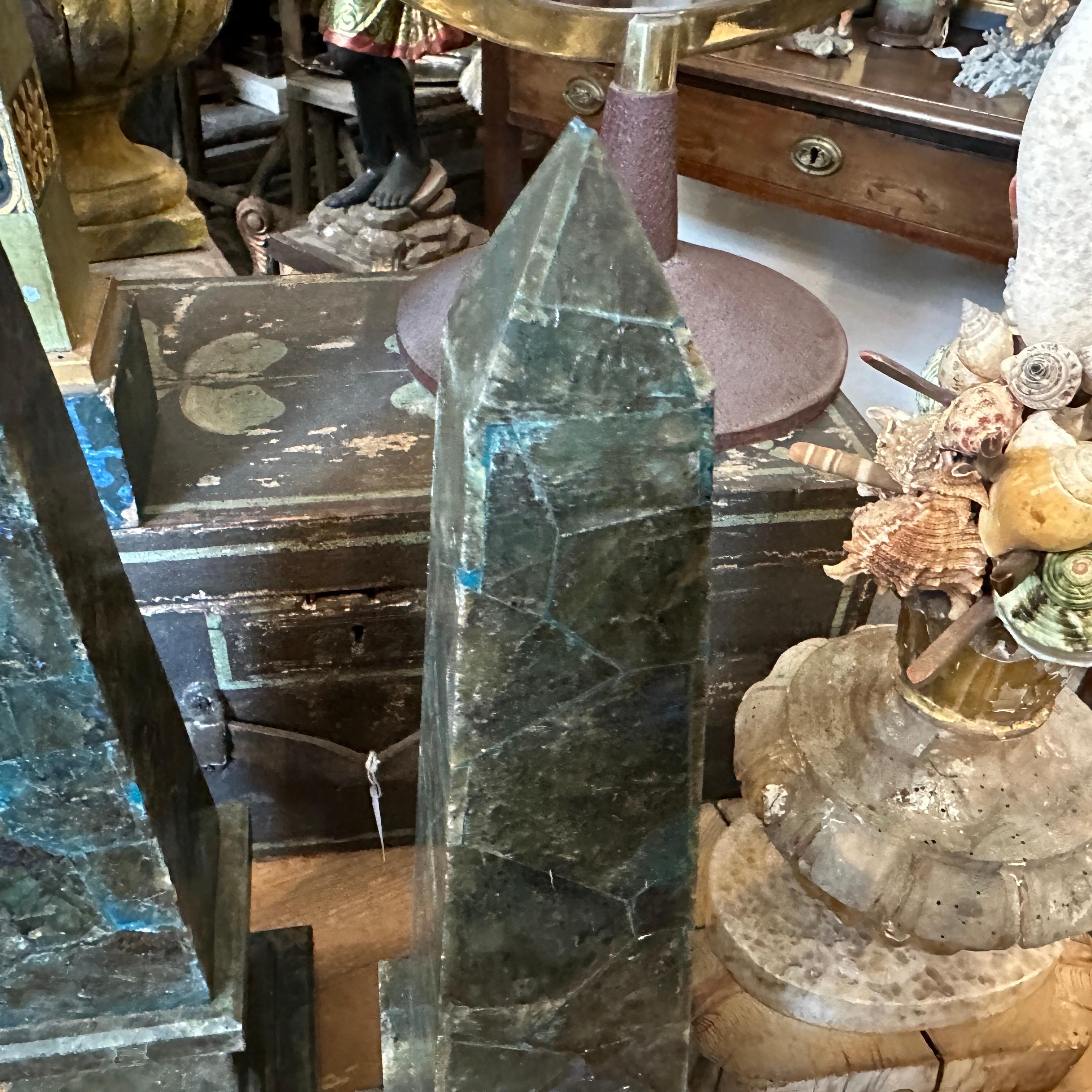 Hand-Crafted 19th Century Set of Two Green Marble and Lapis lazuli Assembled Italian Obelisks For Sale