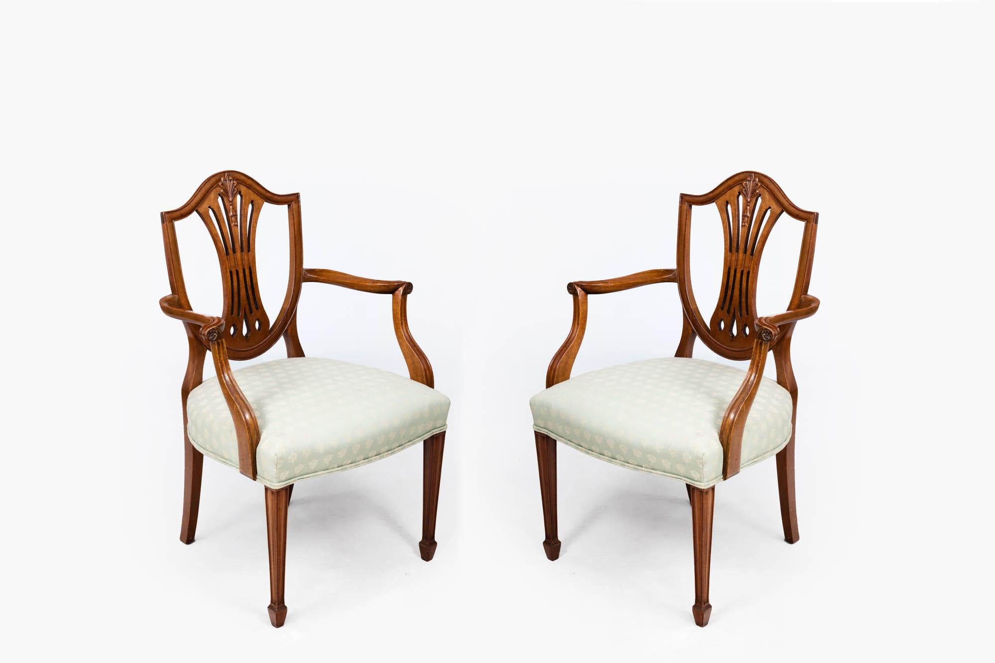 19th Century Set Ten Shield-Back Dining Chairs In Excellent Condition For Sale In Dublin 8, IE