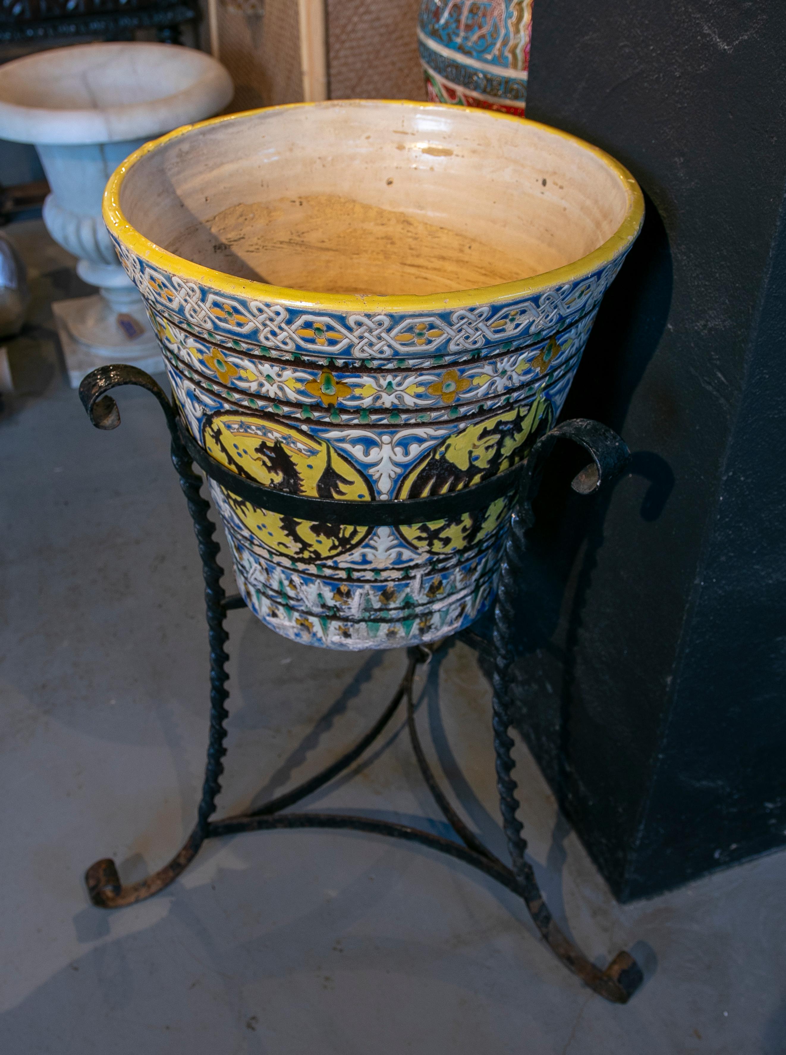 20th Century 19th Century Sevilla Triana Hand-Painted Ceramic Flowerpot