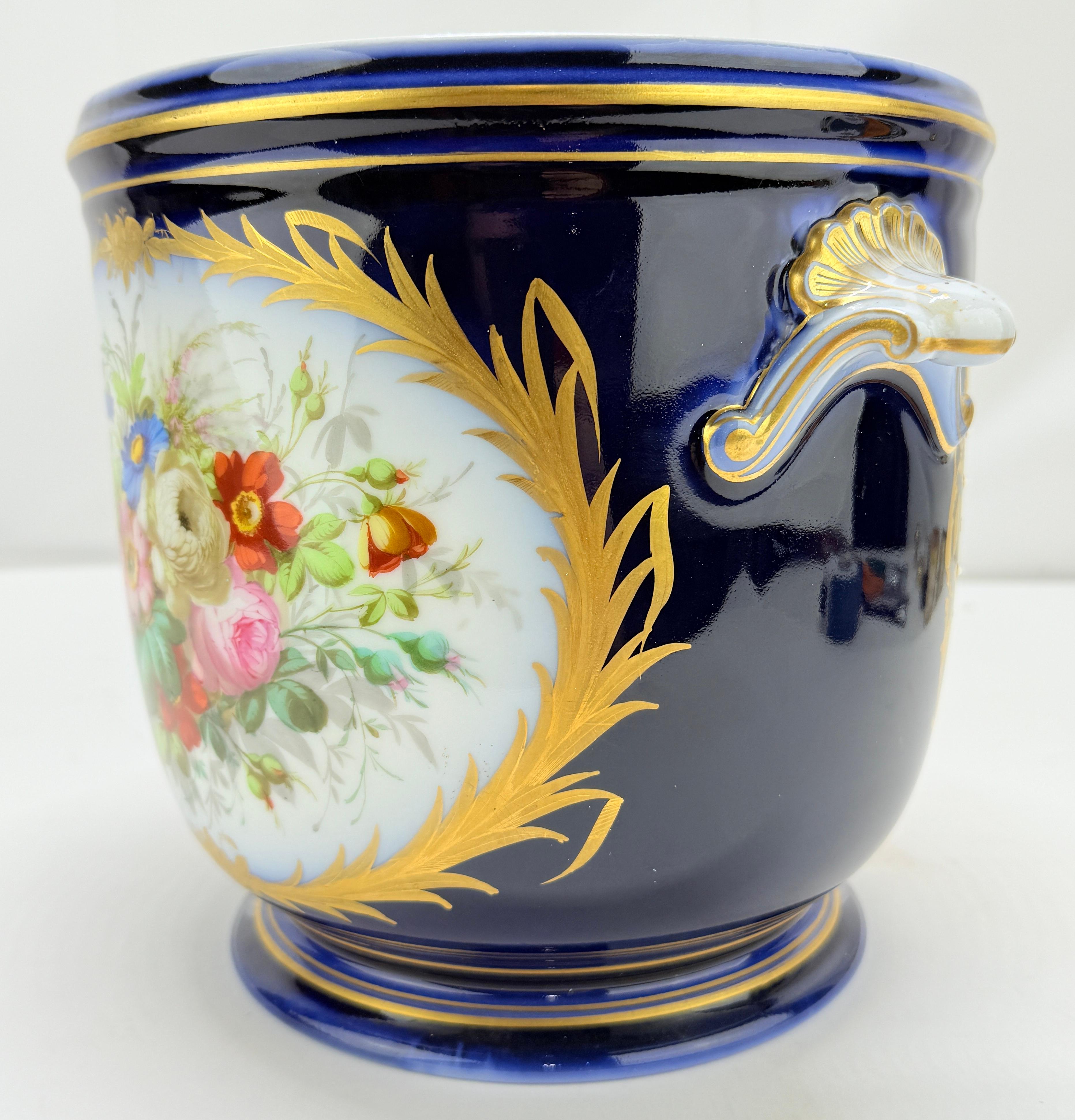 19th Century, Sevres Cobalt Porcelain & Hand Painted Jardiniere or Cache Pot In Good Condition For Sale In Atlanta, GA