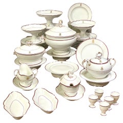 Sèvres Porzellan Tafelservice des 19. Jahrhunderts mit Comital Coronet