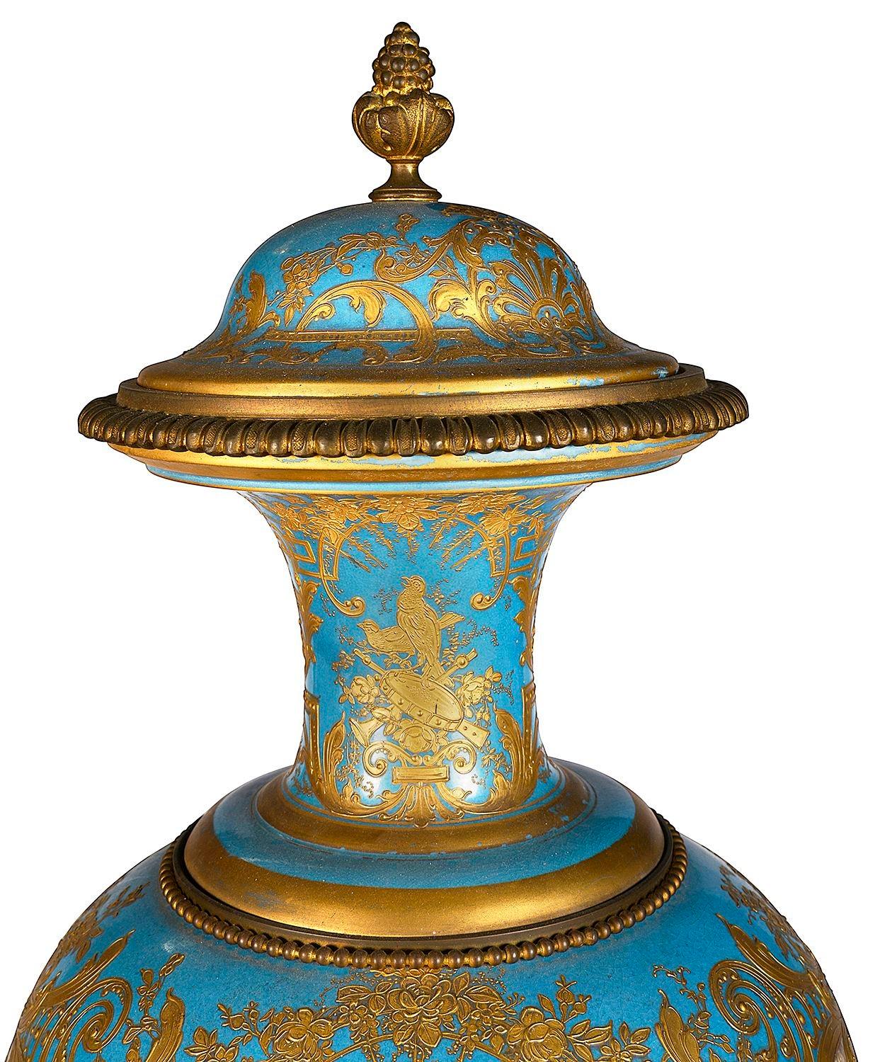 French 19th Century Sevres style lidded vase. For Sale