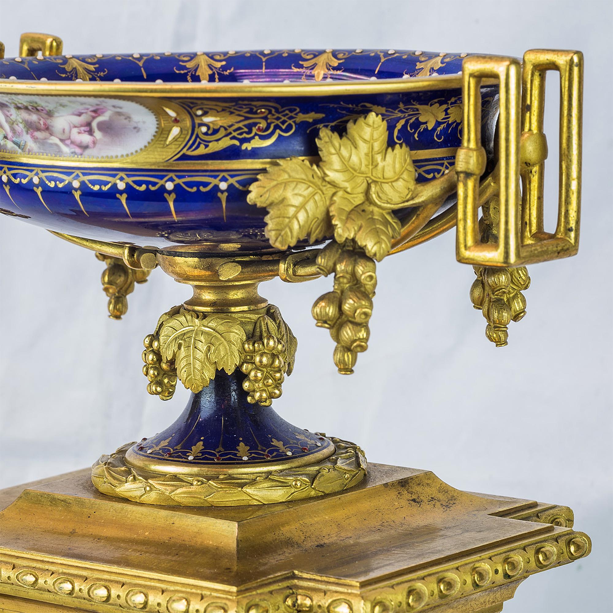 19th Century Sèvres Style Ormolu and Cobalt-Blue Painted Porcelain Clockset In Good Condition For Sale In New York, NY