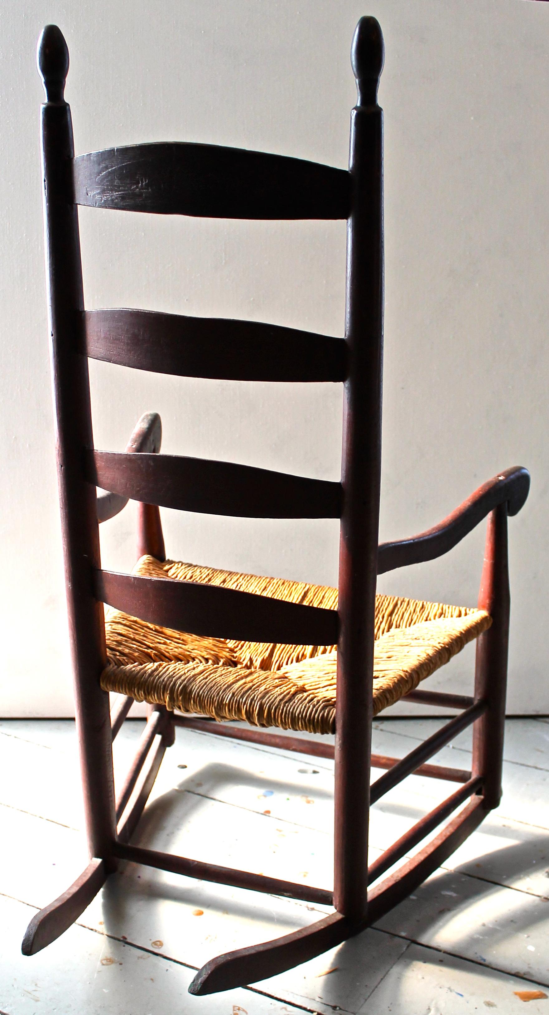 19th Century Shaker Rocker Old Red Paint Surface In Good Condition In Sharon, CT