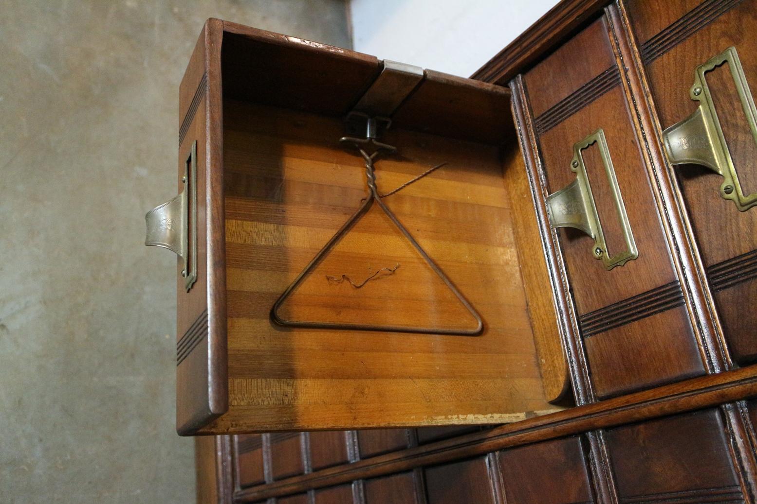 19th Century Shannon Filing Cabinet In Good Condition In Eindhoven, NL