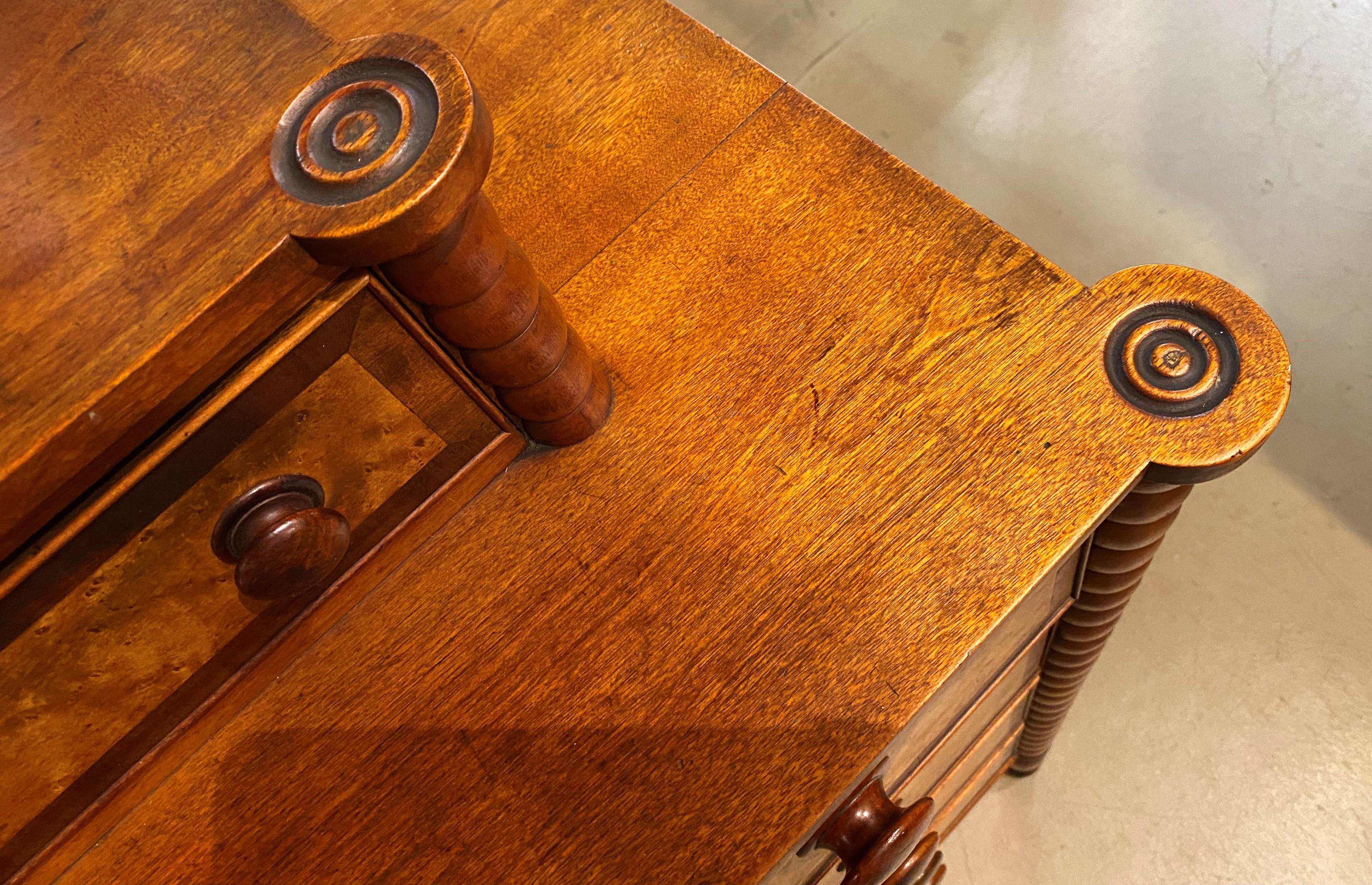 19th Century Sheraton Birdseye Maple Chest, Probably NH Origin For Sale 2