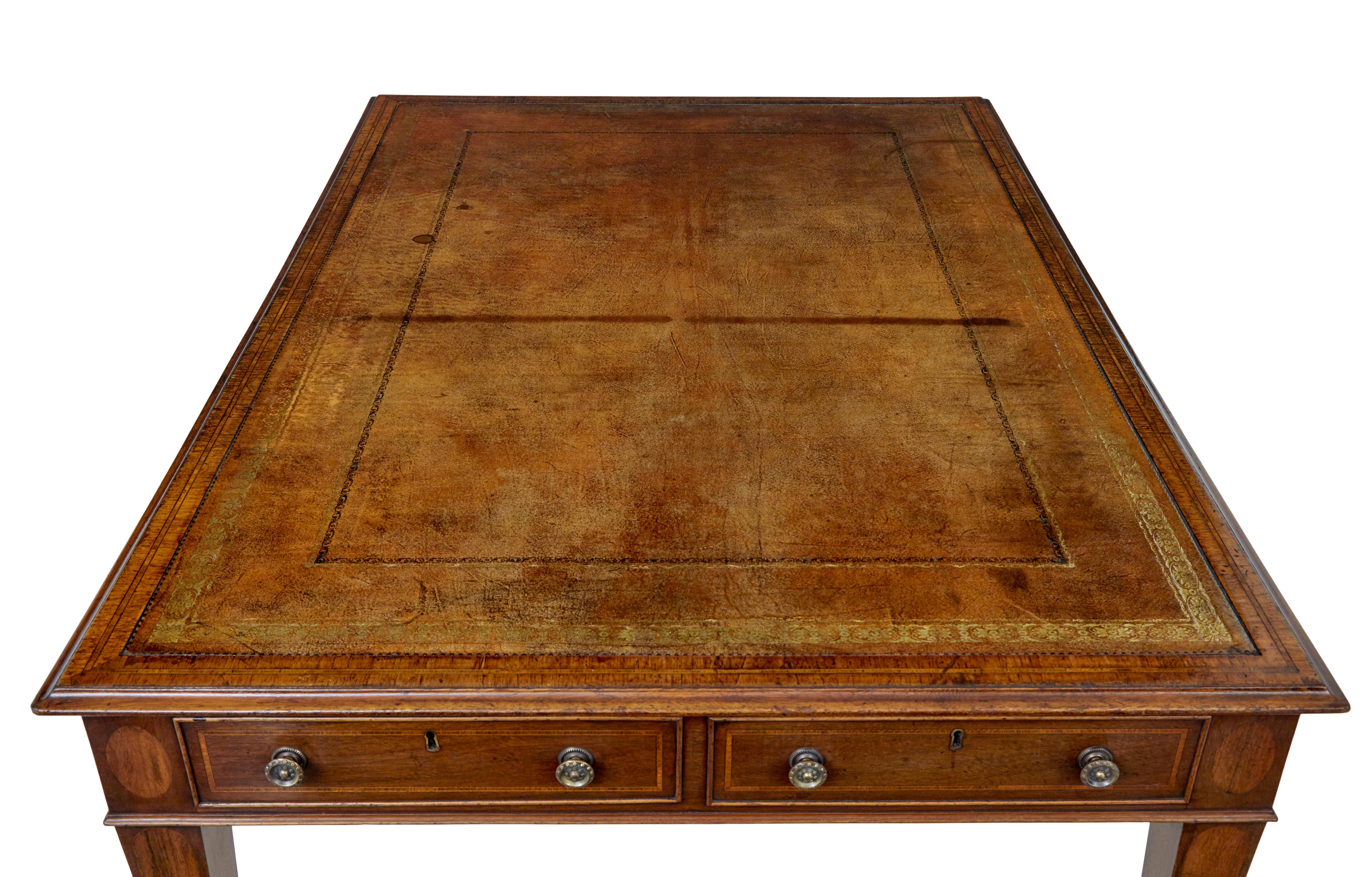 19th century Sheraton revival leather top library table en vente 4