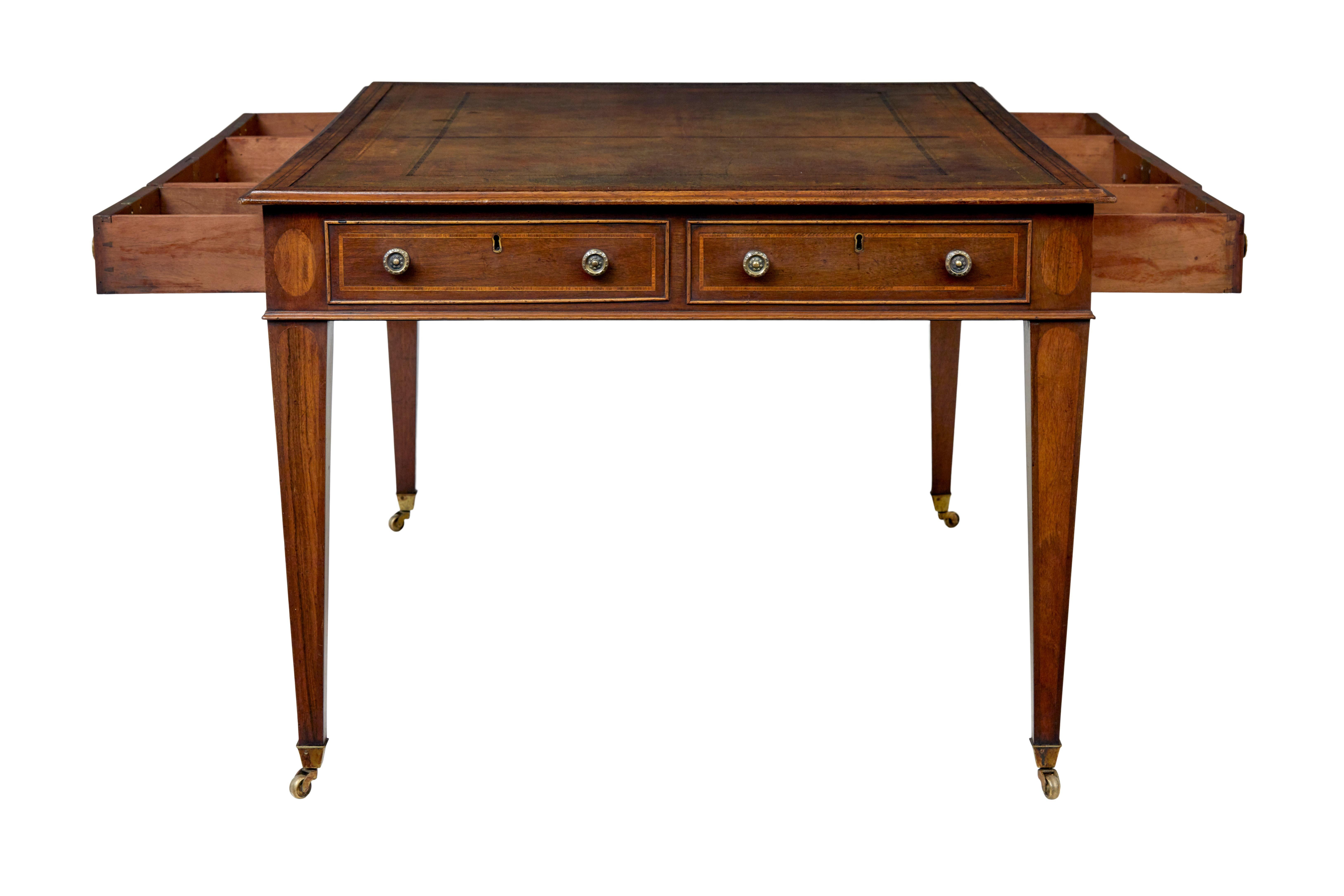 Anglais 19th century Sheraton revival leather top library table en vente