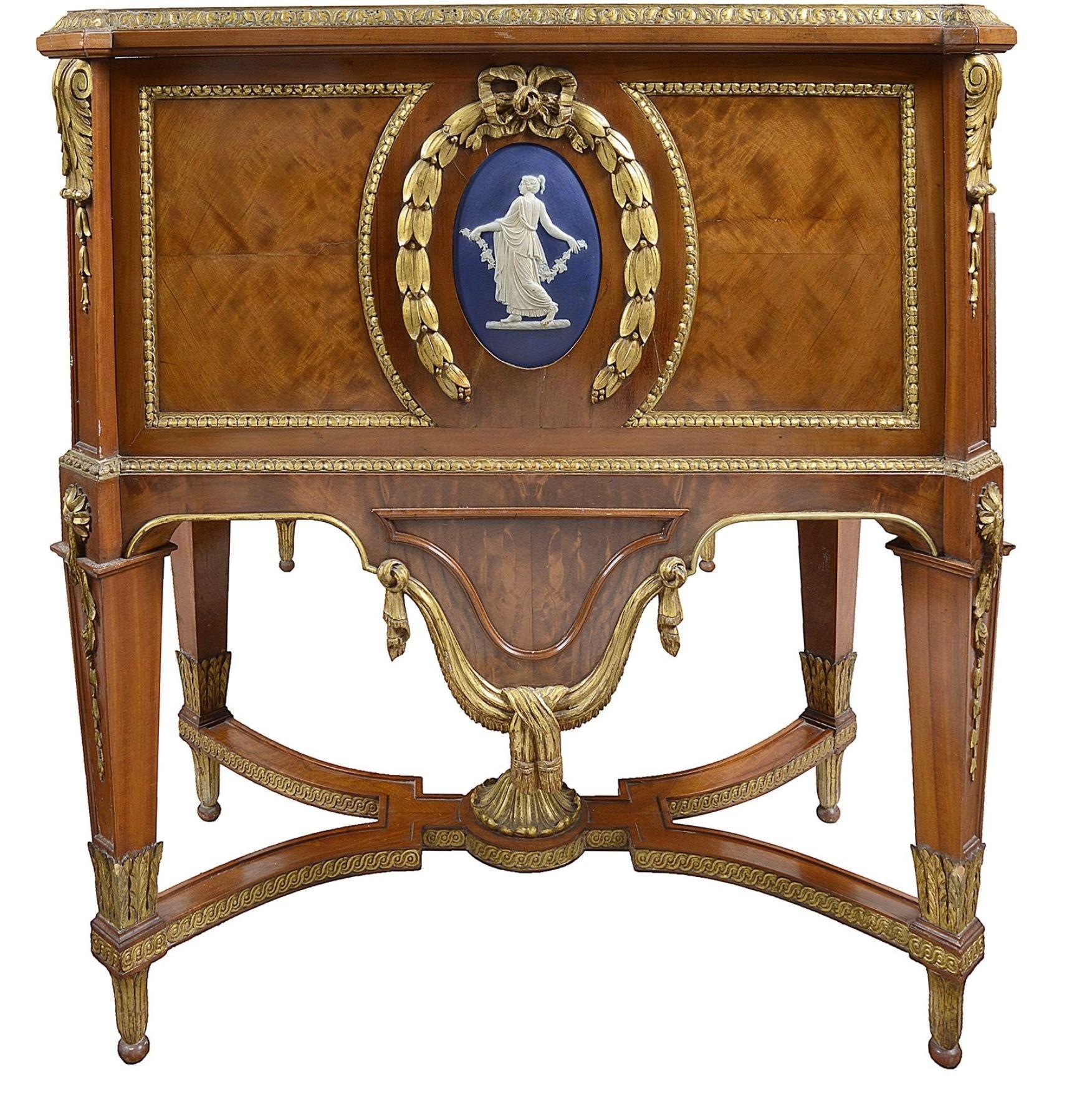 Scrivania in legno satinato Sheraton Revival del XIX secolo. in vendita 3