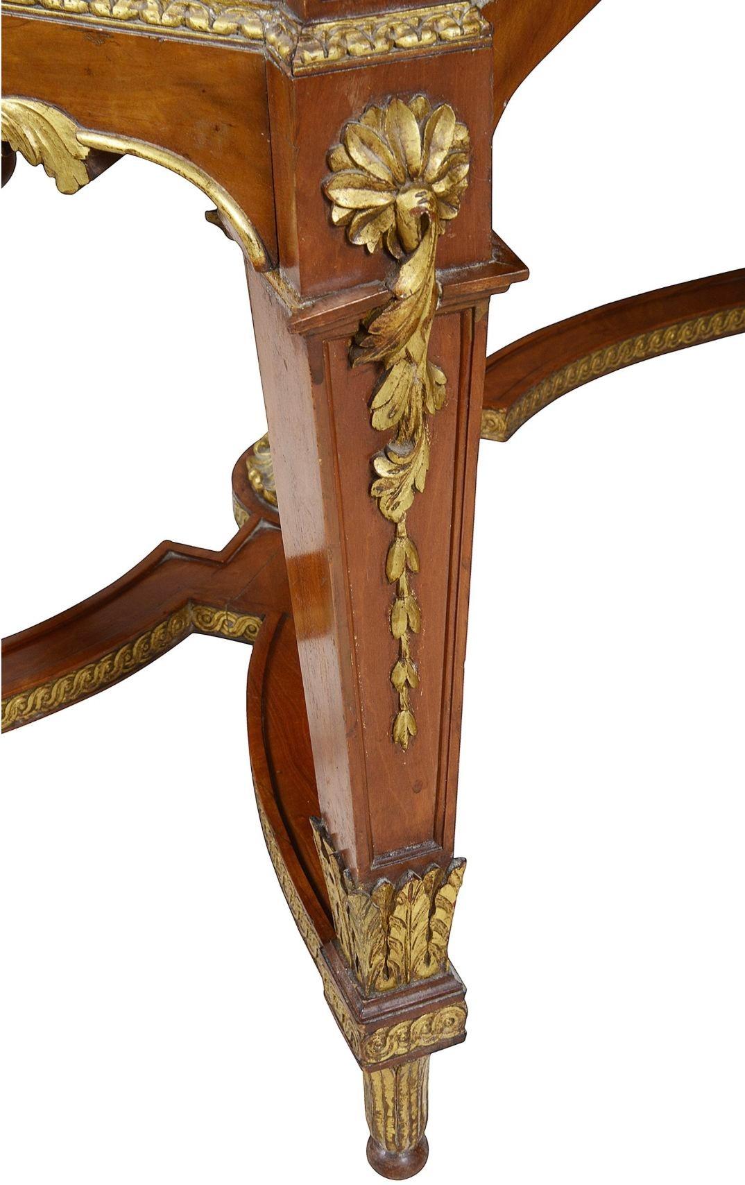 Scrivania in legno satinato Sheraton Revival del XIX secolo. in vendita 4