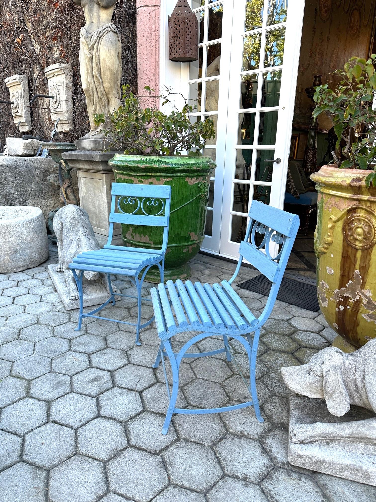 19th Century Side Handmade Garden Table Chair furniture iron & Wood Antique, LA For Sale 4