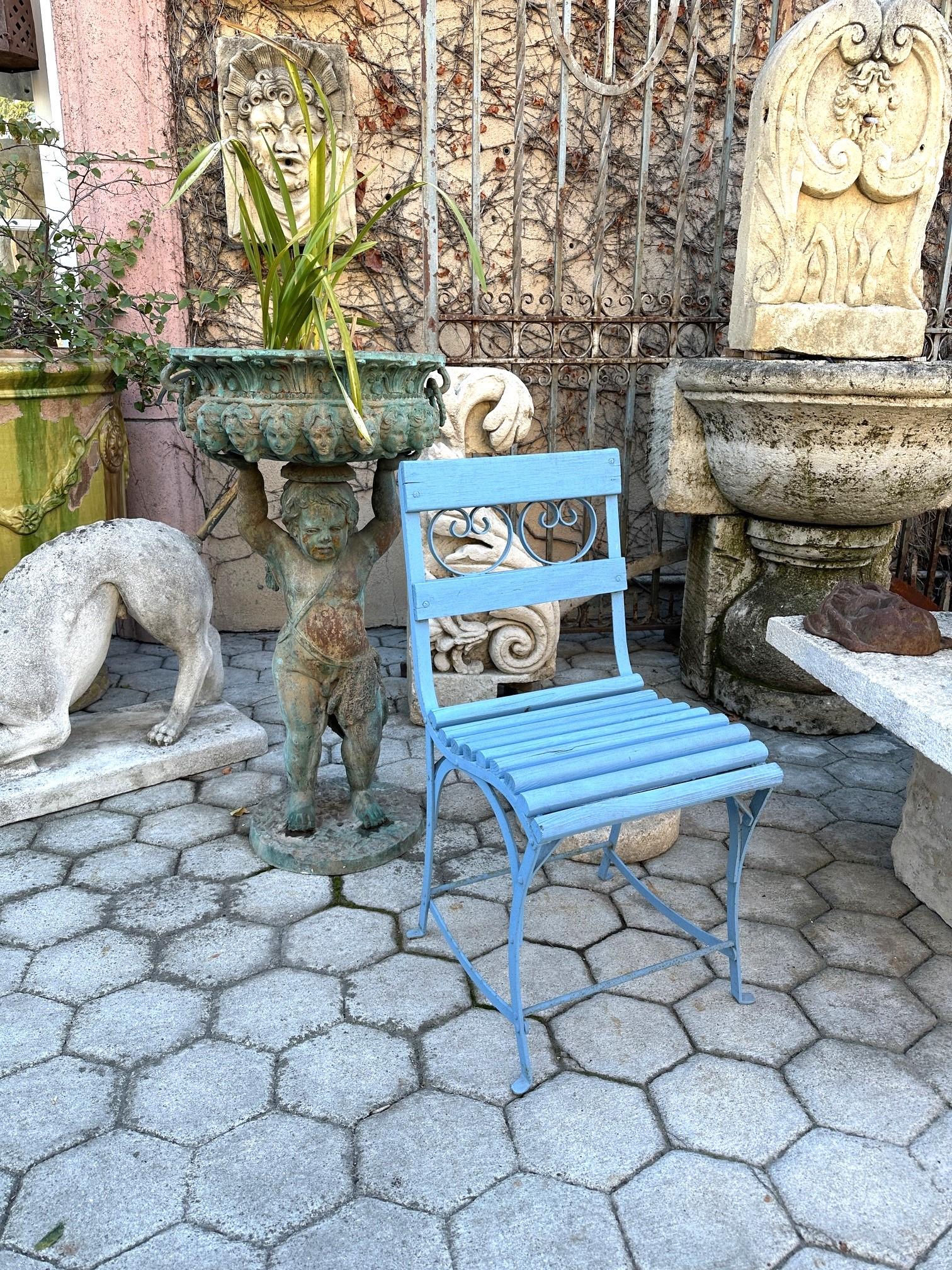 19th Century Side Handmade Garden Table Chair furniture iron & Wood Antique, LA For Sale 5