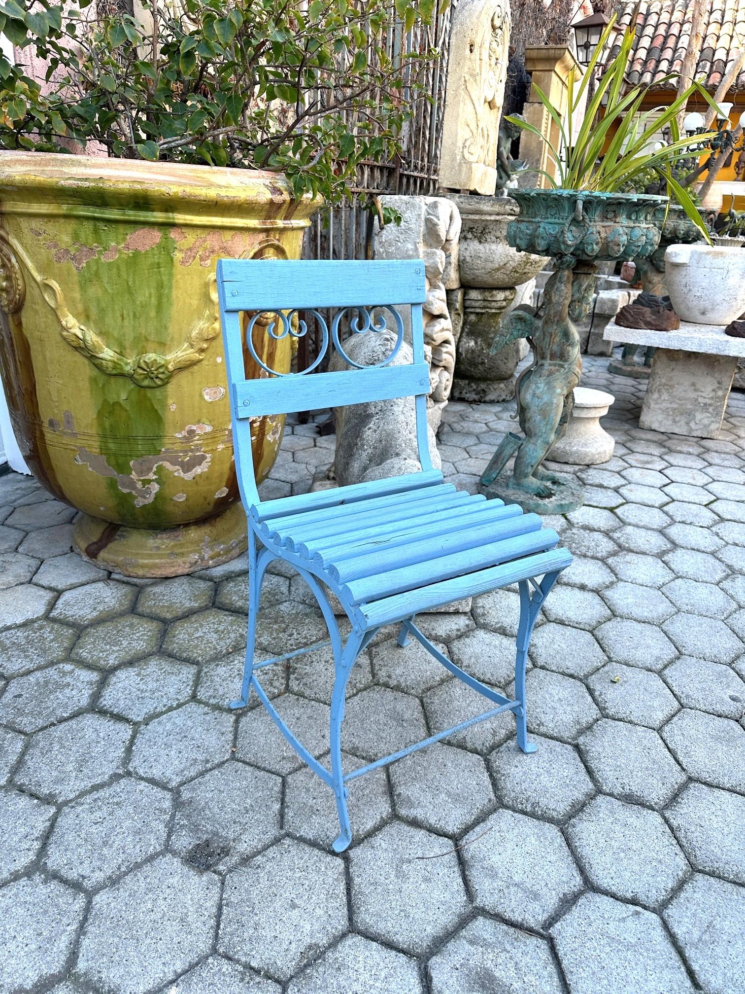 19th Century Side Handmade Garden Table Chair furniture iron & Wood Antique, LA For Sale 3