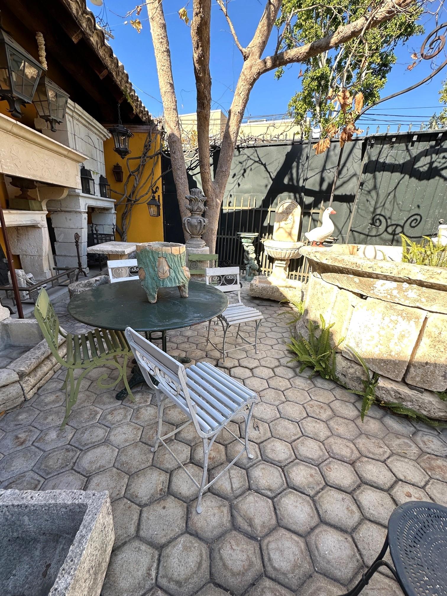 Century Side Handmade Garden Table Chairs Furniture Ferro e Wood Antique LA in vendita 14