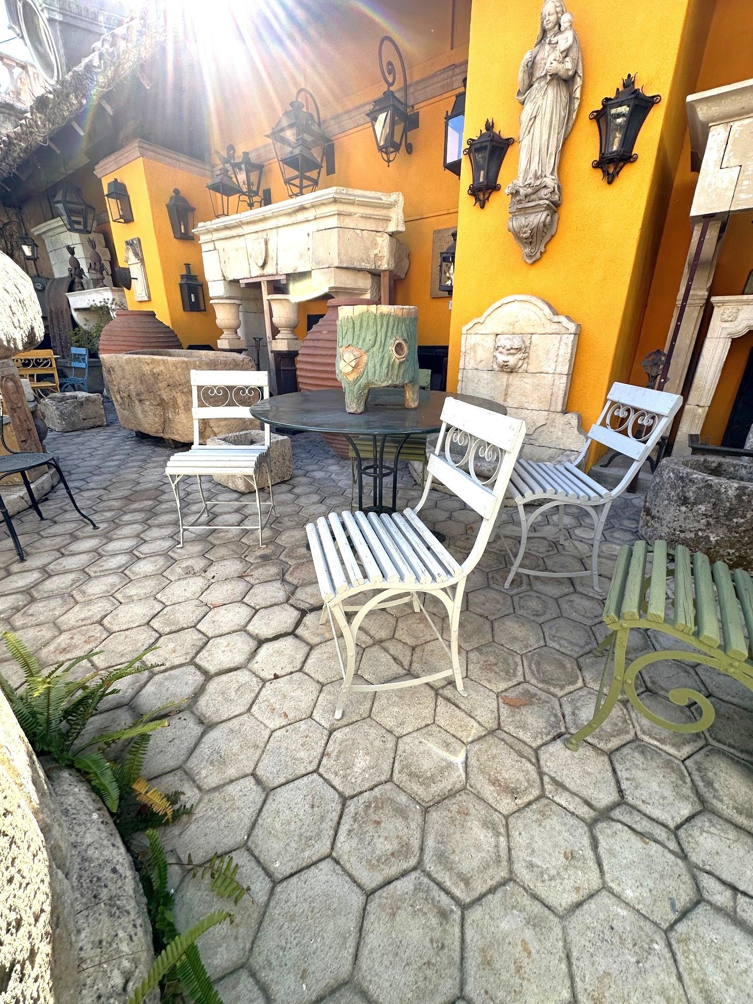Francese Century Side Handmade Garden Table Chairs Furniture Ferro e Wood Antique LA in vendita