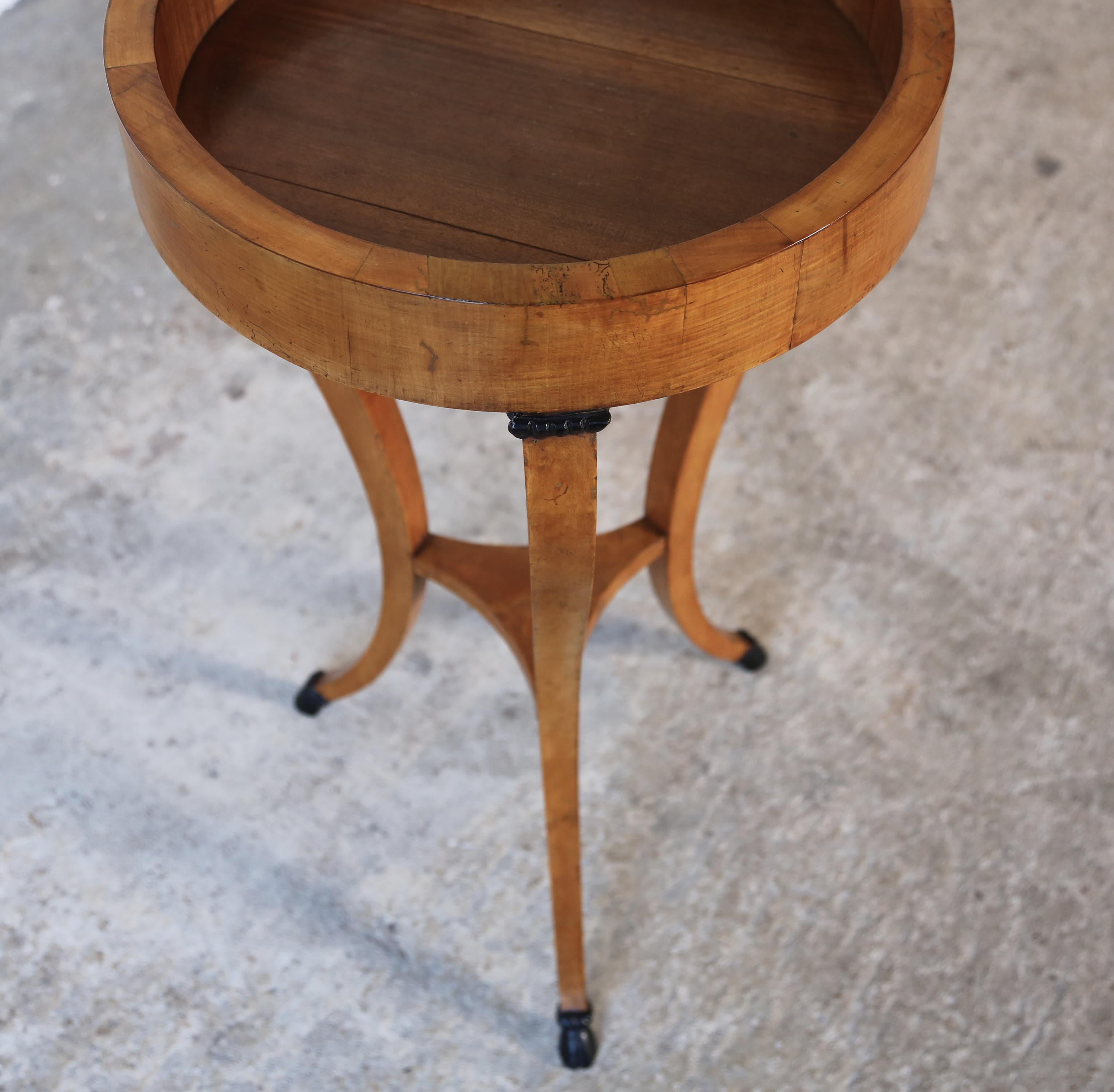 19th Century Side Table (Gueridon / Jardiniere), With Hoof Feet, Italy For Sale 9