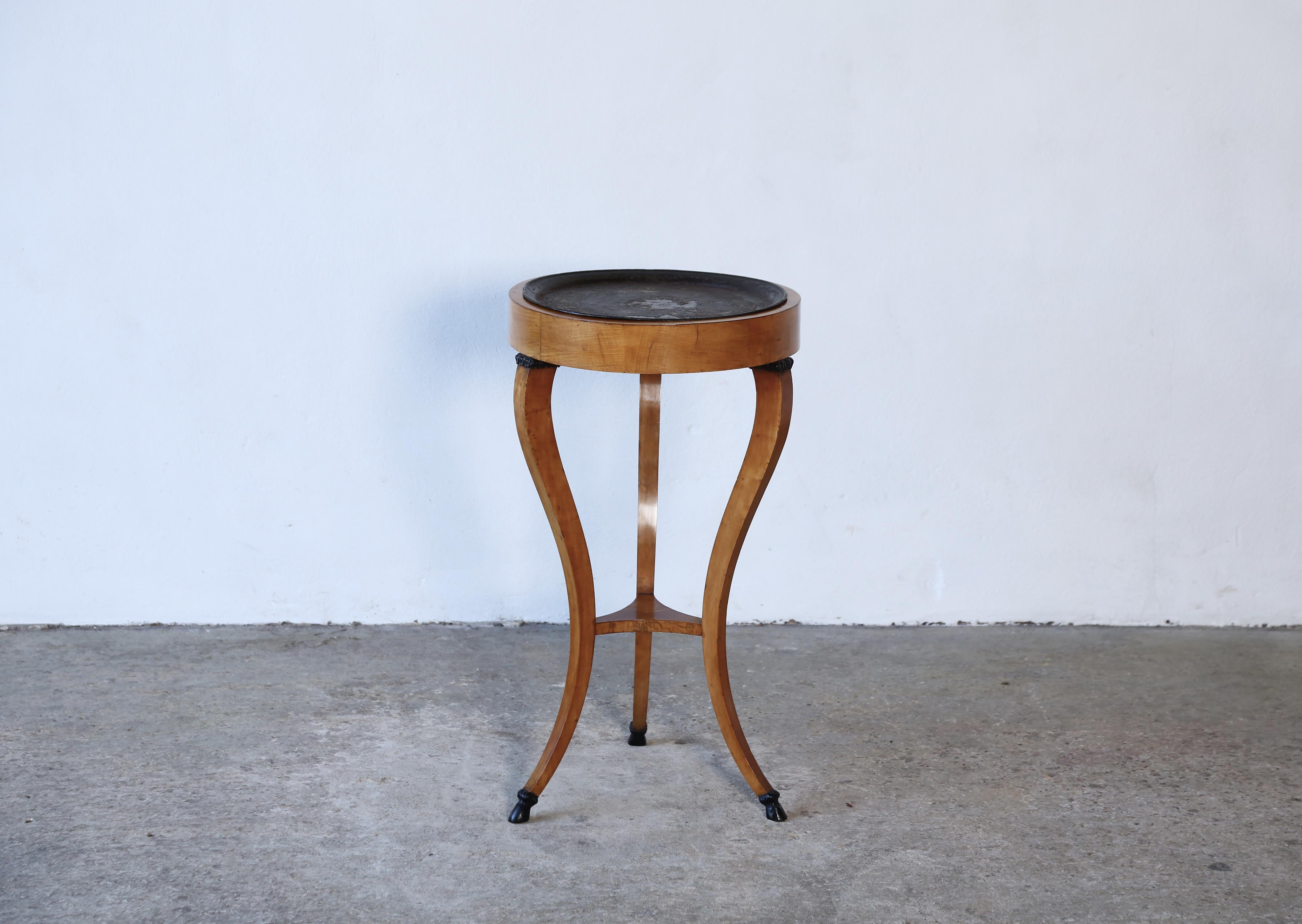 19th Century Side Table (Gueridon / Jardiniere), With Hoof Feet, Italy In Good Condition For Sale In London, GB