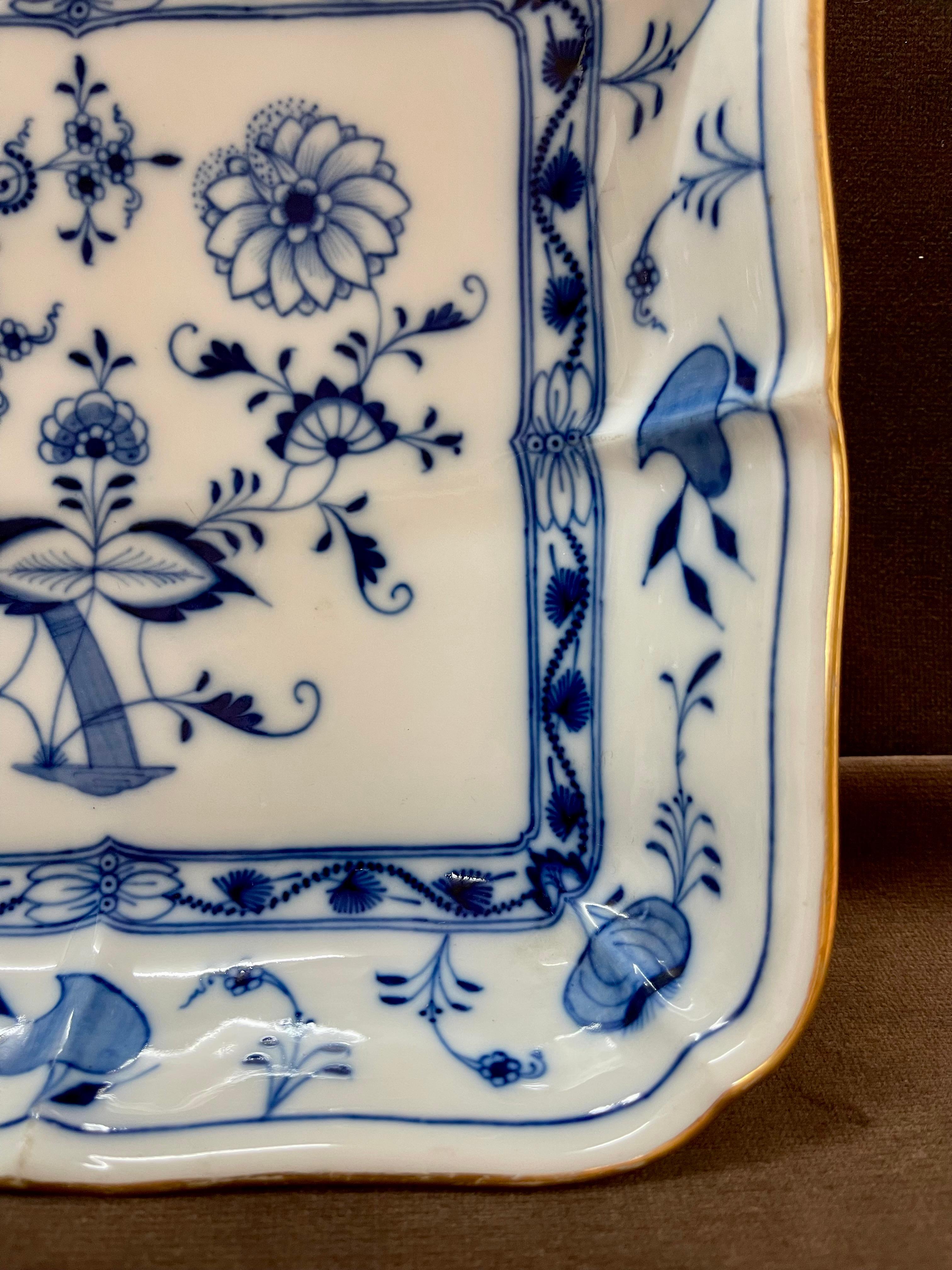 19th Century Signed Meissen Porcelain Artwork (19. Jahrhundert) im Angebot