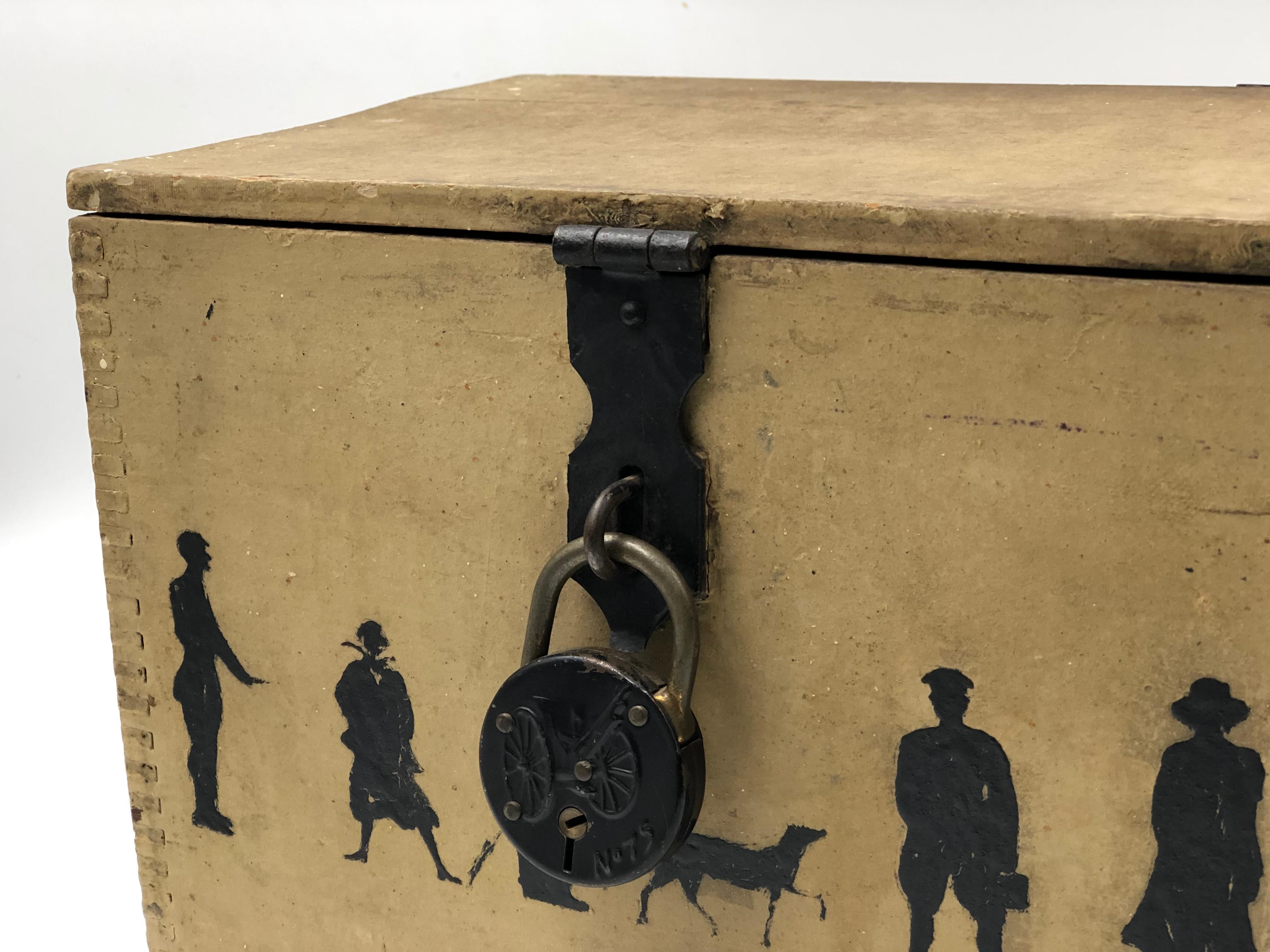 19th Century Silhouette Painted Wooden Box 6