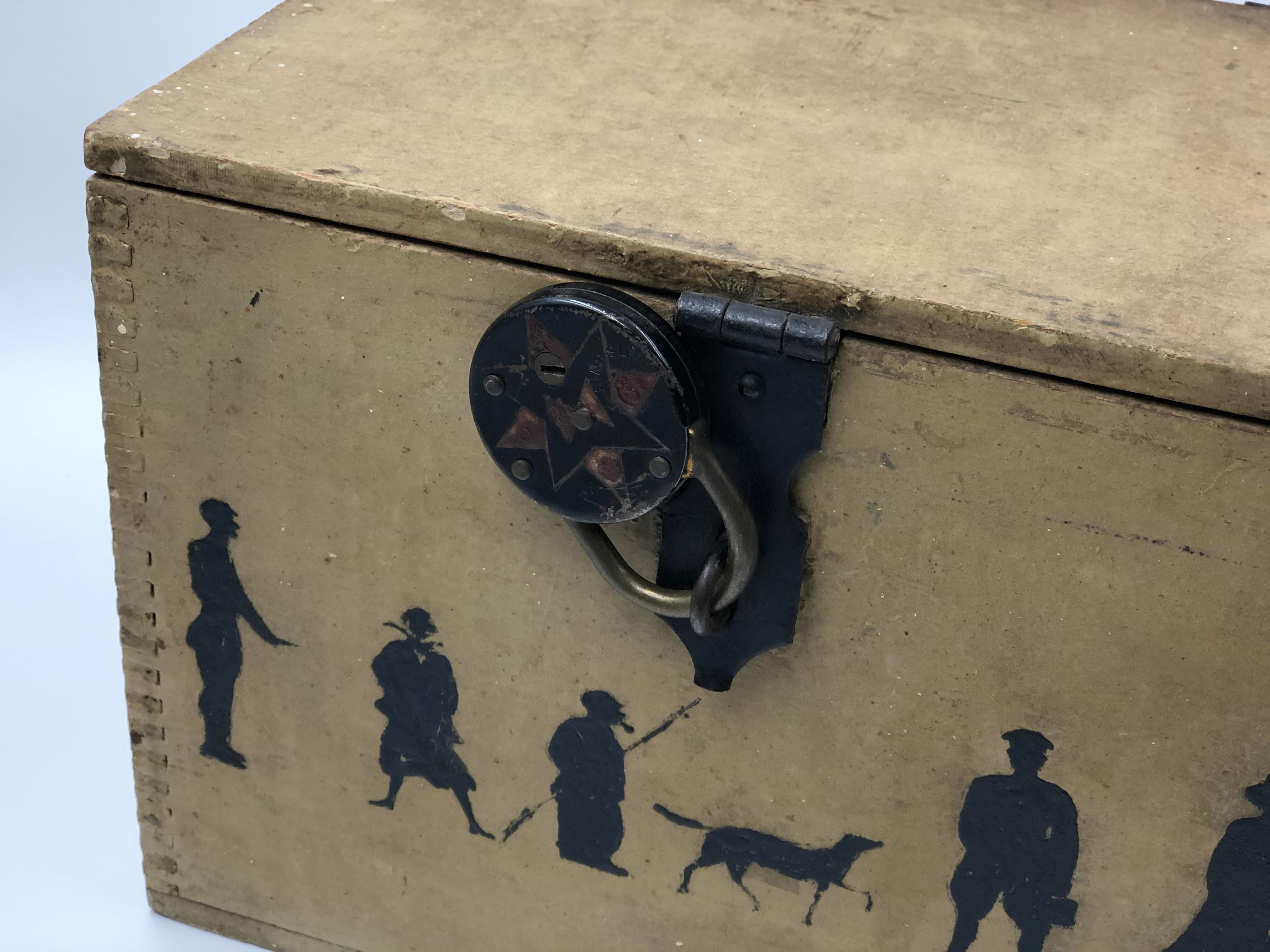 19th Century Silhouette Painted Wooden Box 7