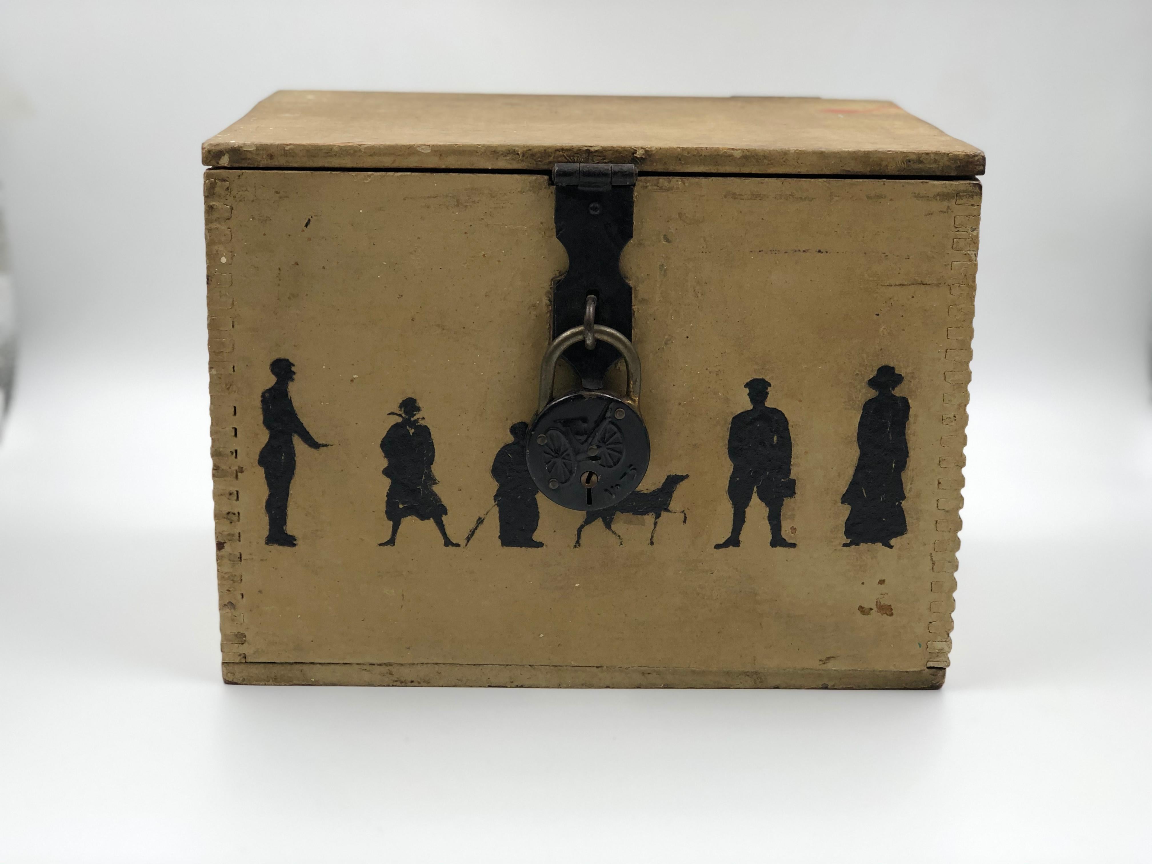 Late Victorian 19th Century Silhouette Painted Wooden Box
