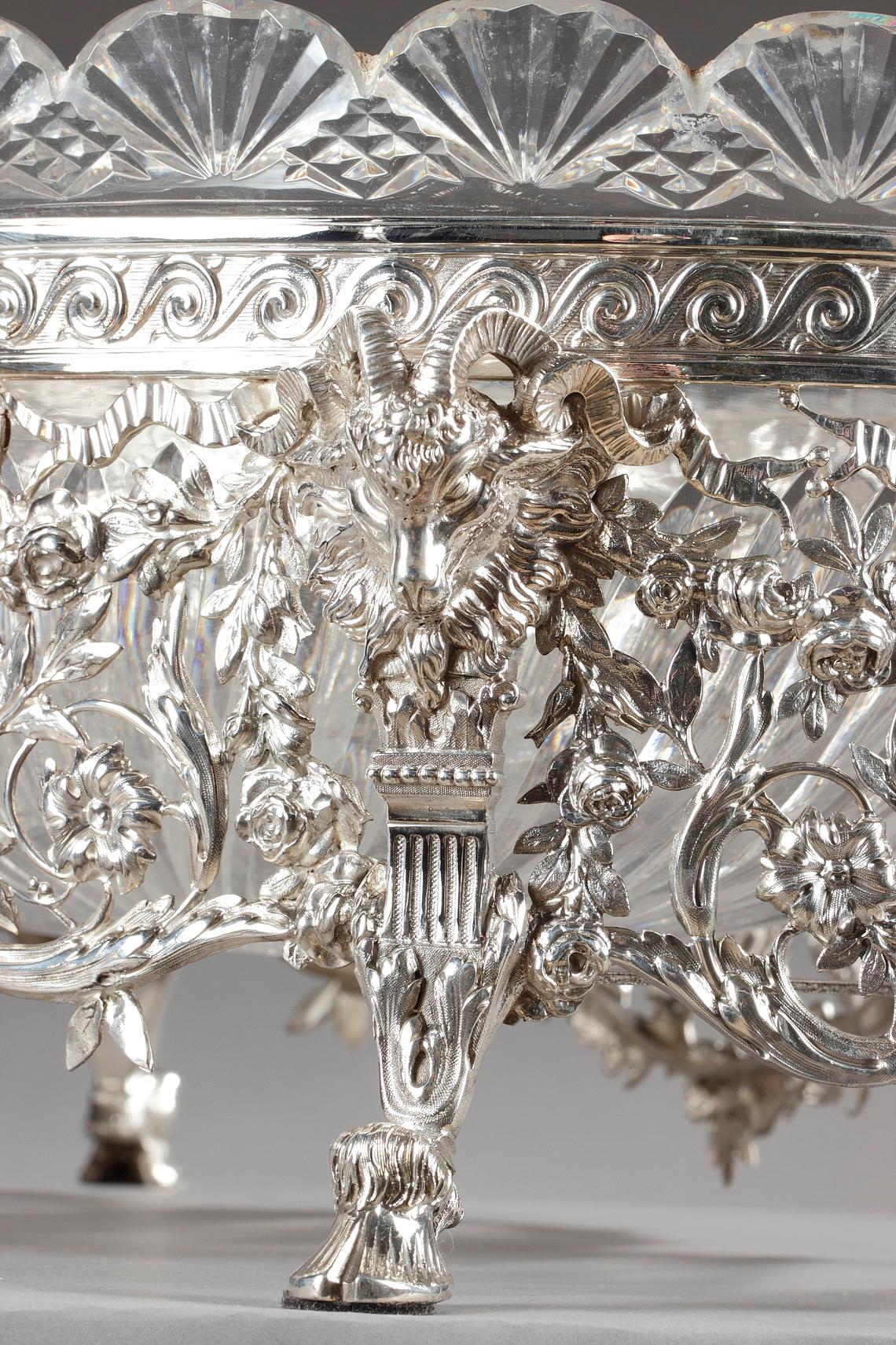 Jardinire aus Silber und geschliffenem Kristall aus dem 19. Jahrhundert im Angebot 9