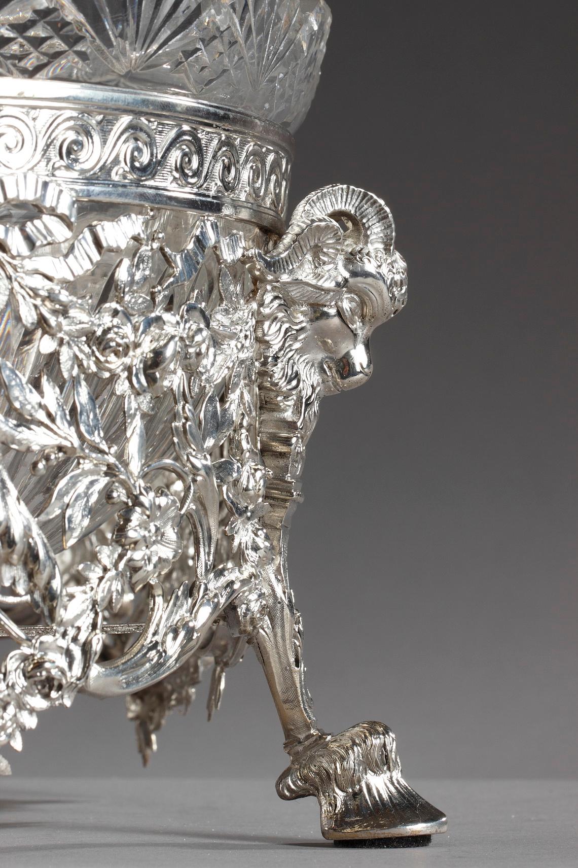 Jardinire aus Silber und geschliffenem Kristall aus dem 19. Jahrhundert im Angebot 10