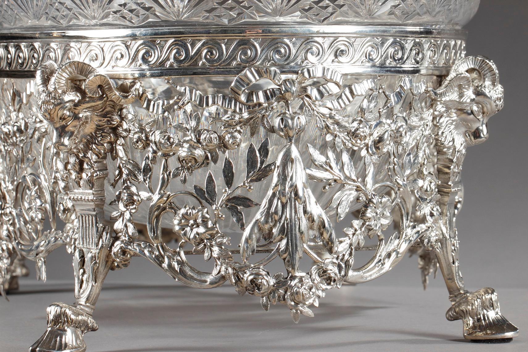 Jardinire aus Silber und geschliffenem Kristall aus dem 19. Jahrhundert im Angebot 11