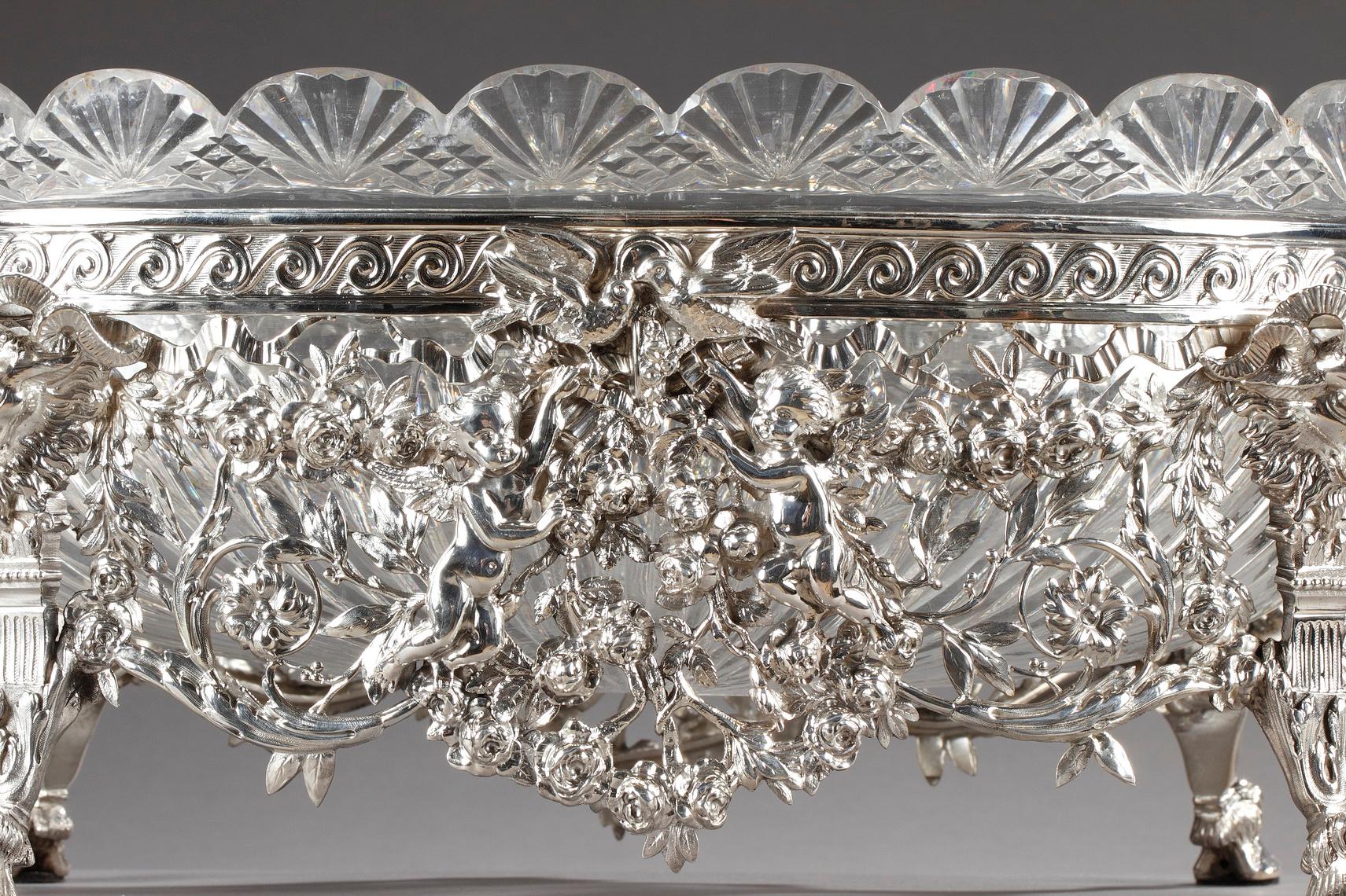 Jardinire aus Silber und geschliffenem Kristall aus dem 19. Jahrhundert (Louis XVI.) im Angebot