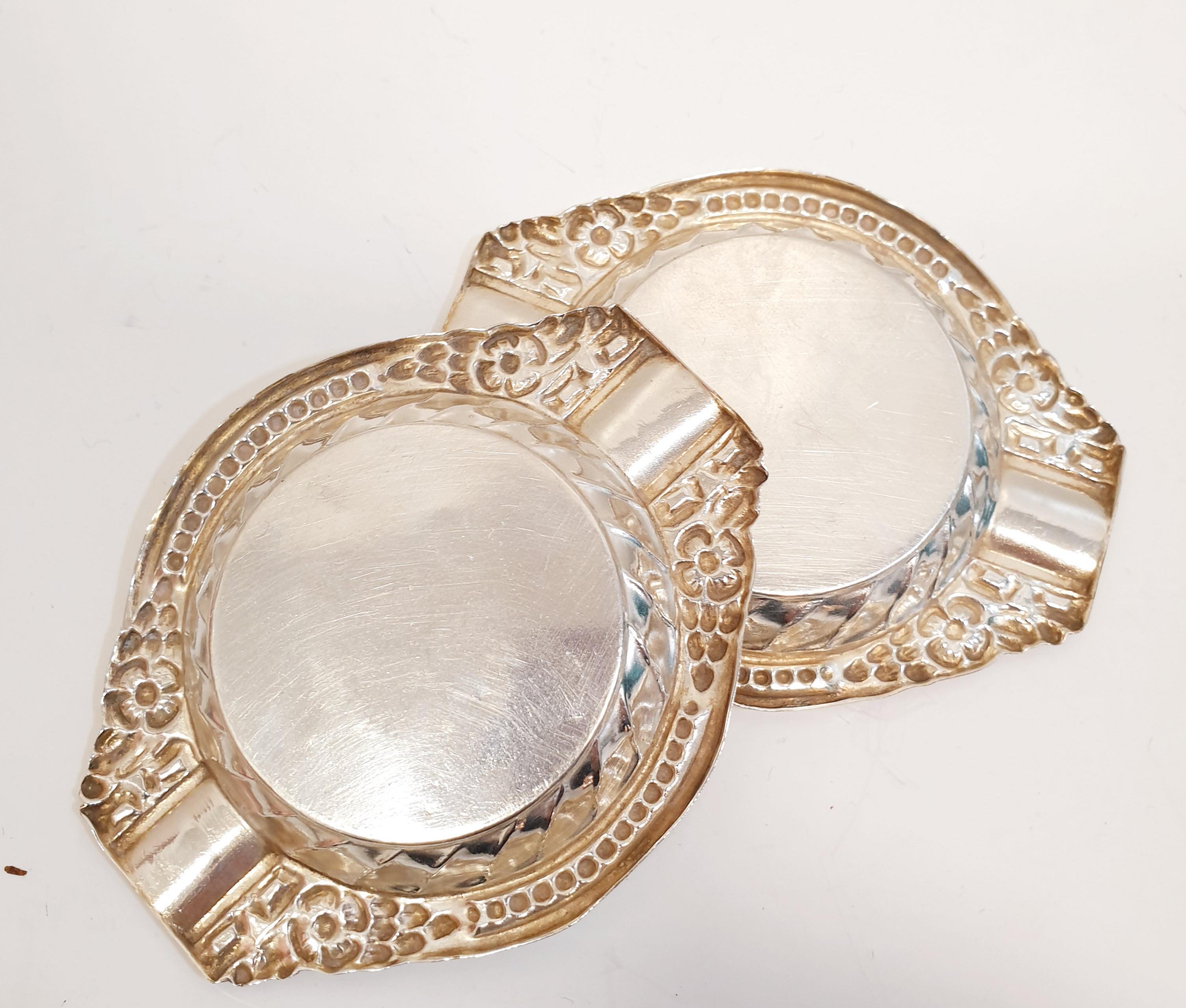 Silberner Aschenbecher aus dem 19. Jahrhundert, 4 Stück (Französisch) im Angebot