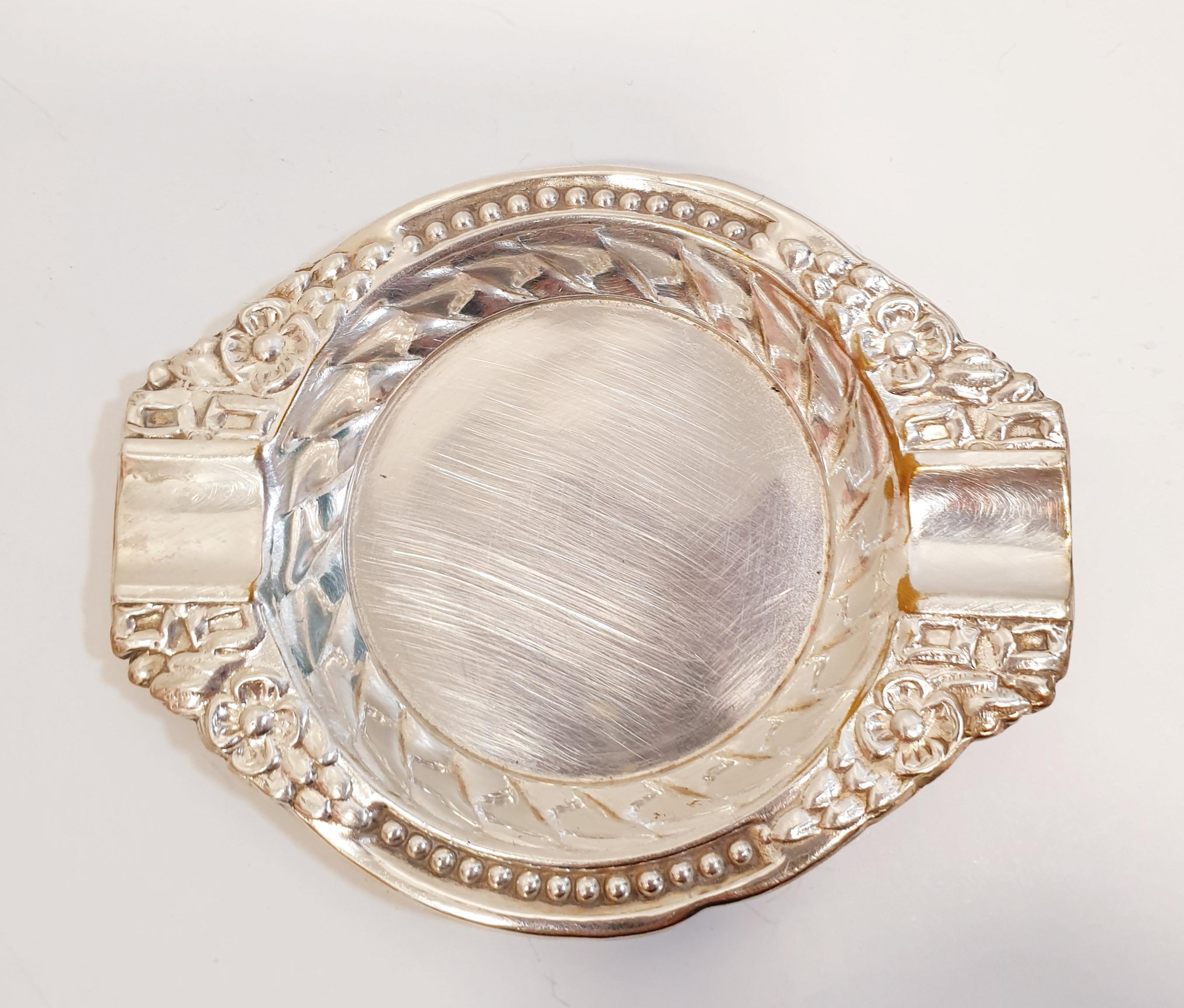 Carved 19th Century Silver Ashtray Set of 4 For Sale