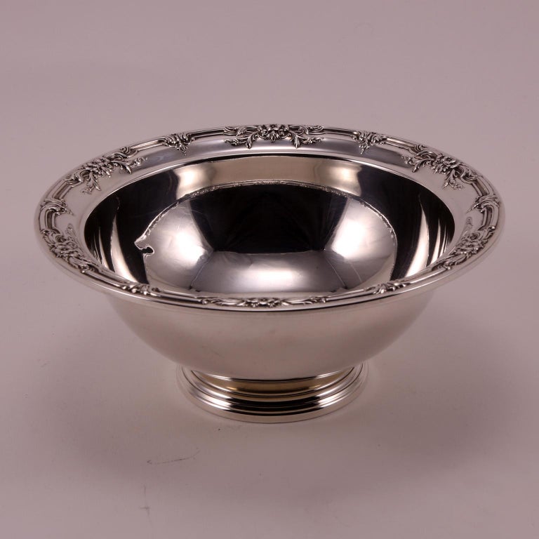 19th Century Silver Bowl Decorated with Flowers and Branches For Sale