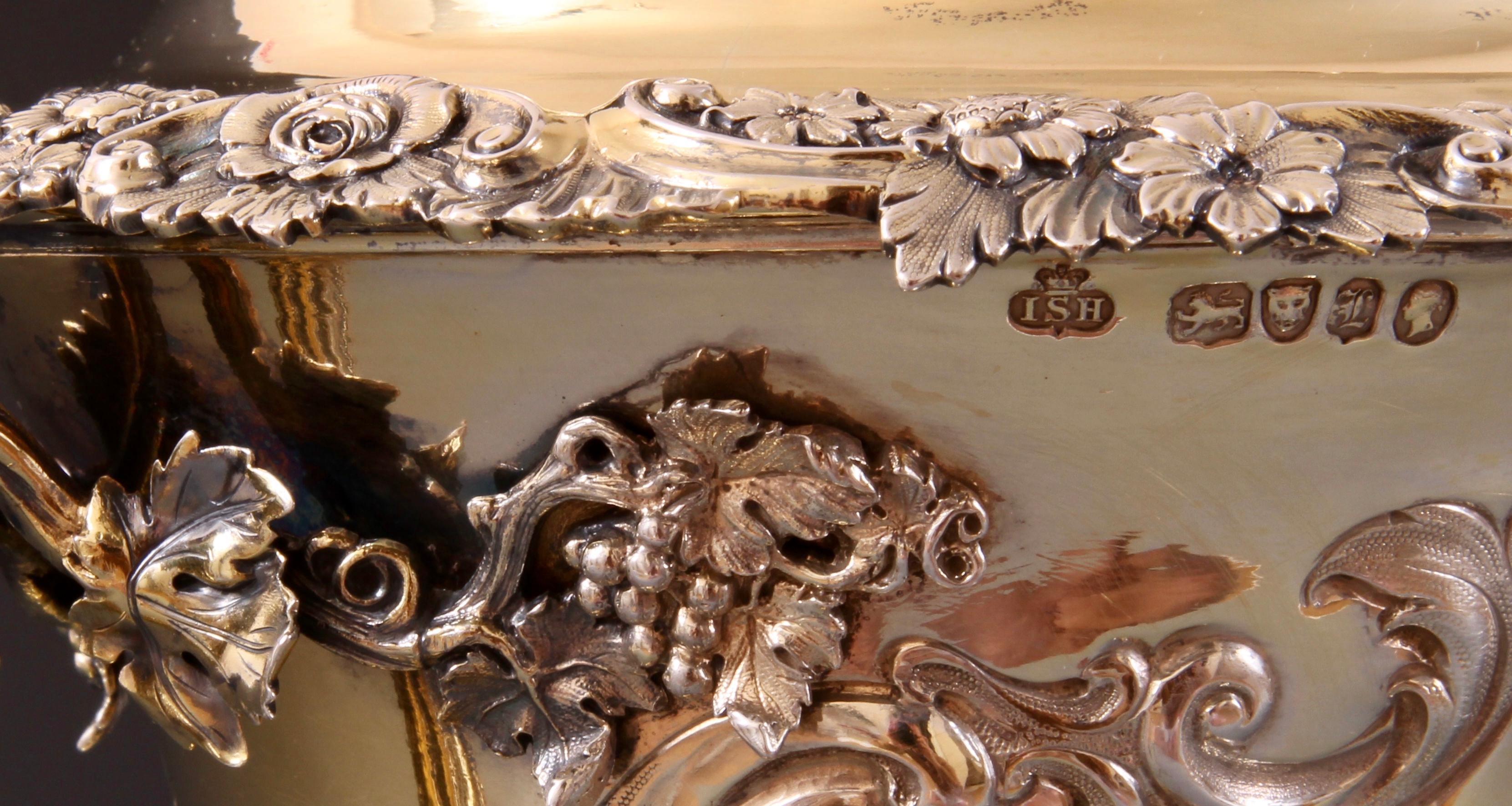 Neoclassical 19th Century Silver Gilt Campana Shaped Lidded Vase by John Samuel Hunt