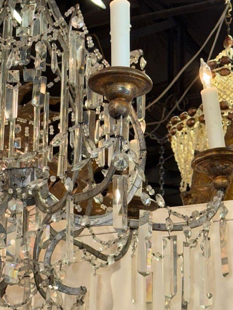 Cristallo Lampadario a prisma in argento, dorato e cristallo del XIX secolo in vendita