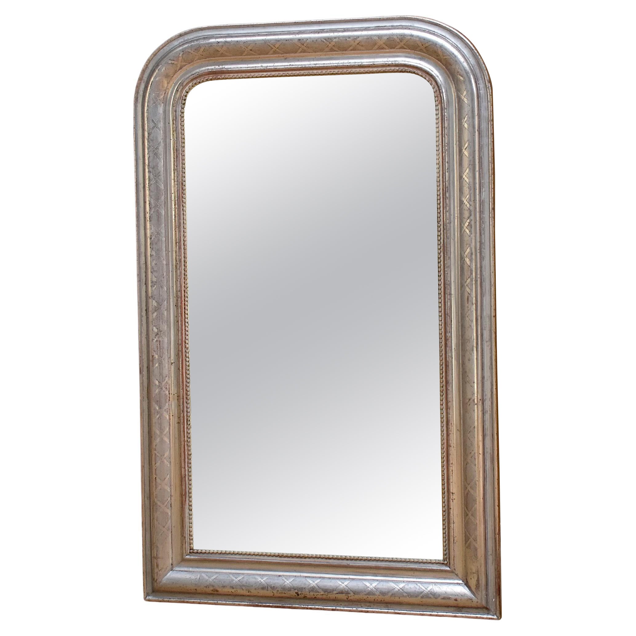 Specchio dorato a foglia d'argento Louis Philippe del XIX secolo in vendita