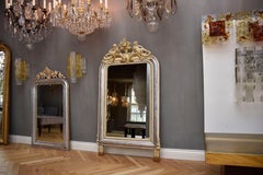 19th century silver leaf gilt mirror Louis Philipe with putti