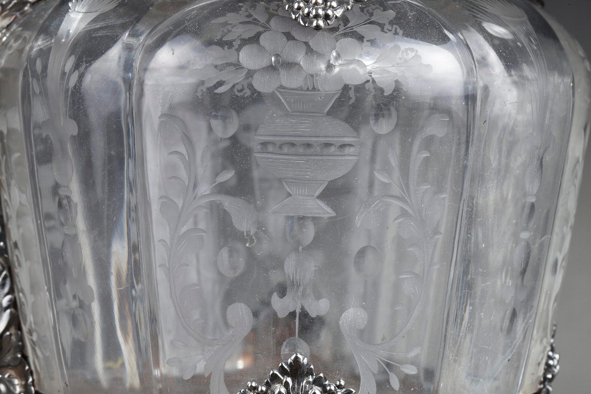19. Jahrhundert Silbernes Paar Kanne und Kristall, graviert im Angebot 3