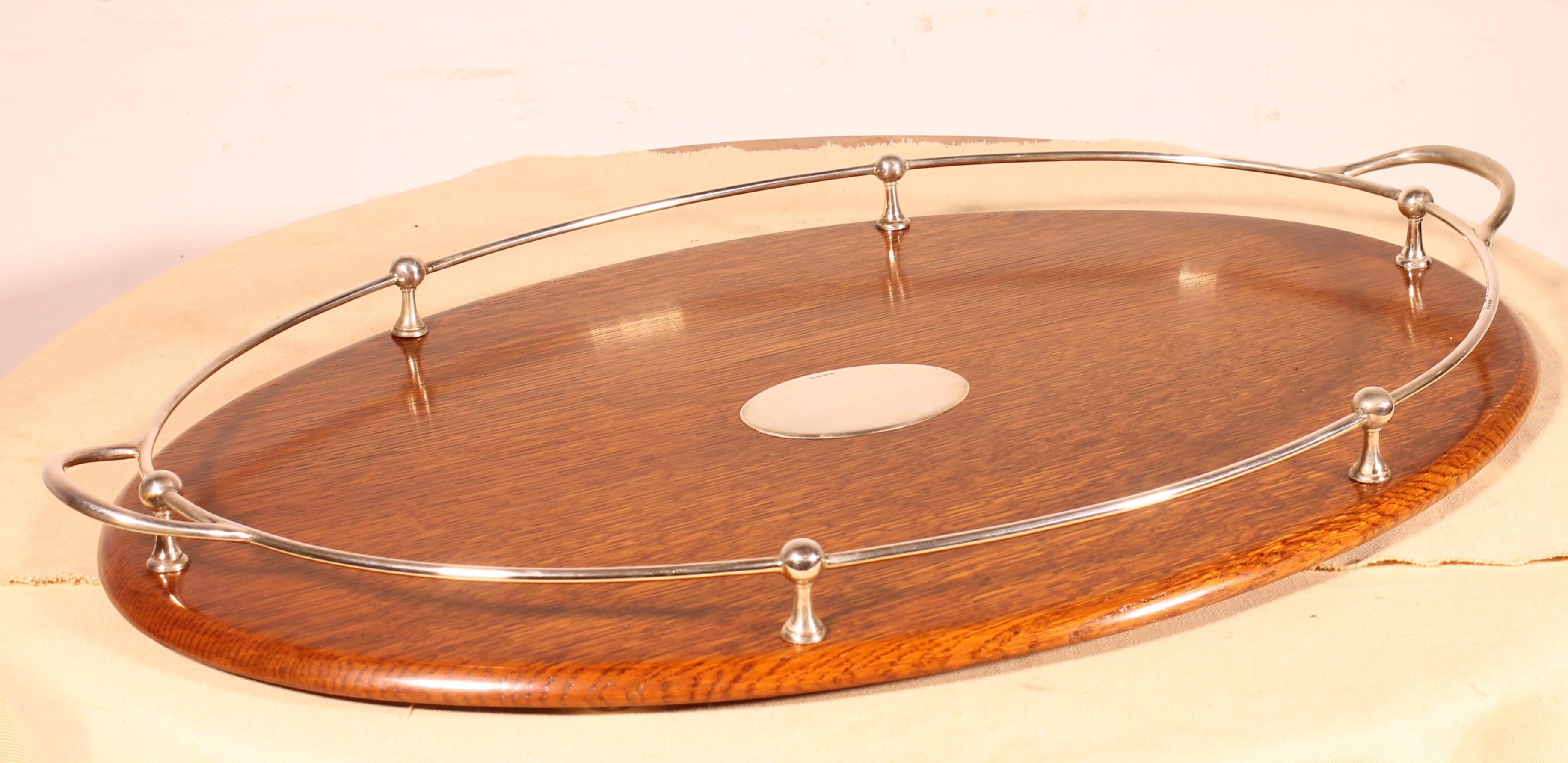 Vassoio del XIX secolo in metallo argentato e Oak in vendita 1