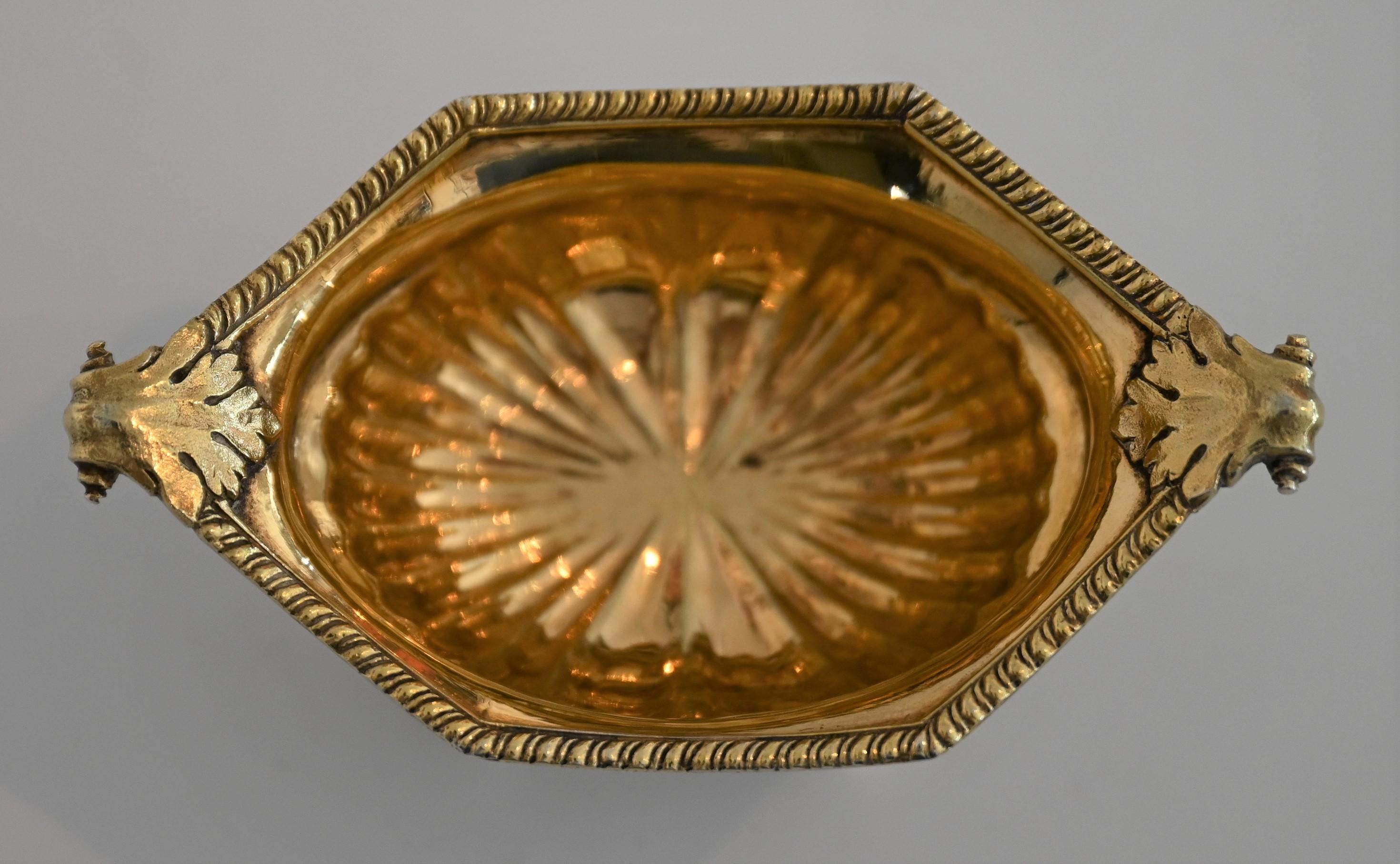 19th Century Silver Saliere Russia Petersburg Solid and Gold-Plated Silver In Good Condition In Epfach, DE