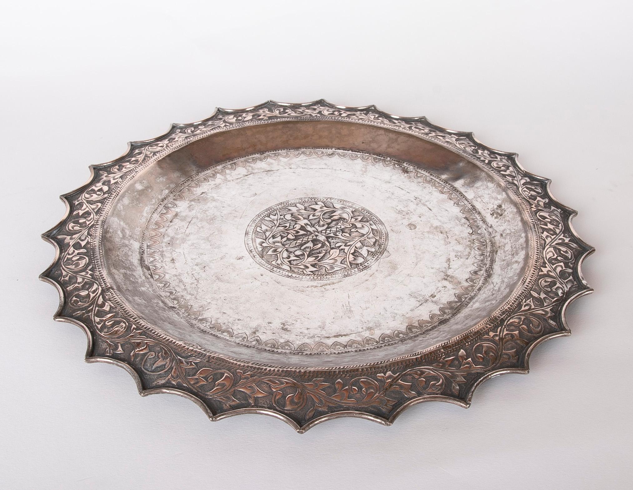 19th Century Silver Tray with Embossed Flower Decoration For Sale 1