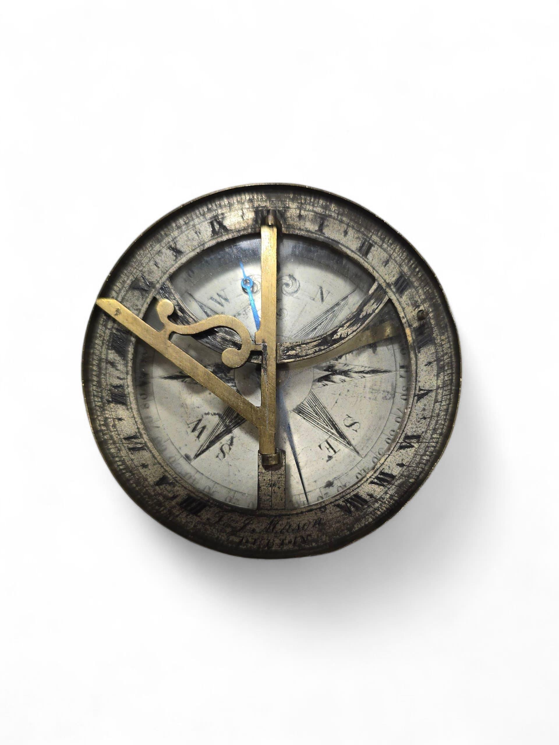 Cadran solaire portable du XIXe siècle, signé 